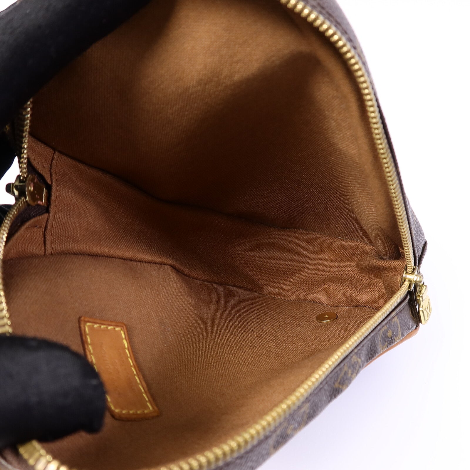 LOUIS VUITTON Monogram Pochette Gange肩背袋