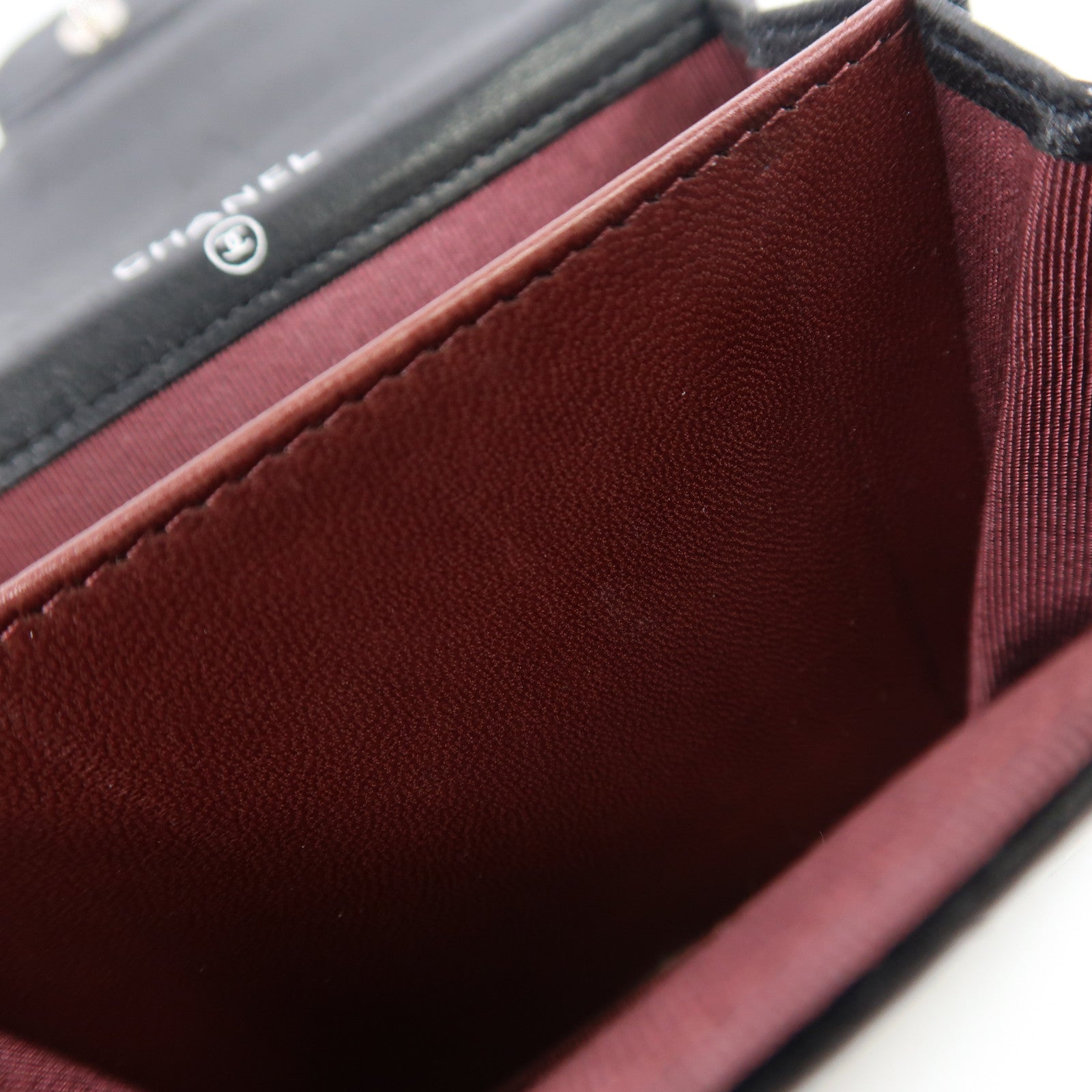 CHANEL 羊皮皮革Card case銀扣卡片套