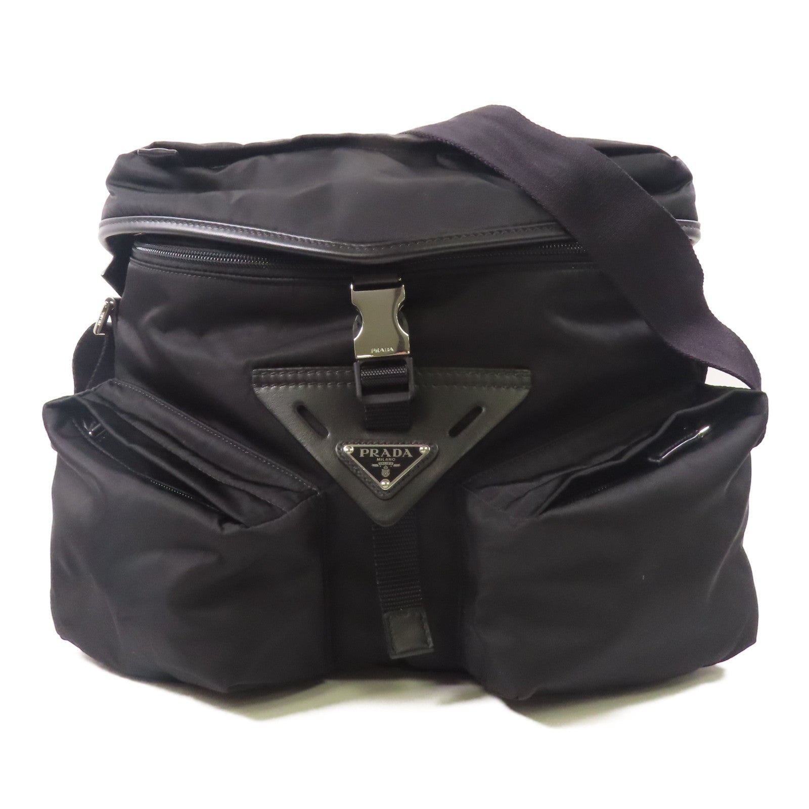 PRADA 尼龍Shoulder Bag銀扣肩背袋