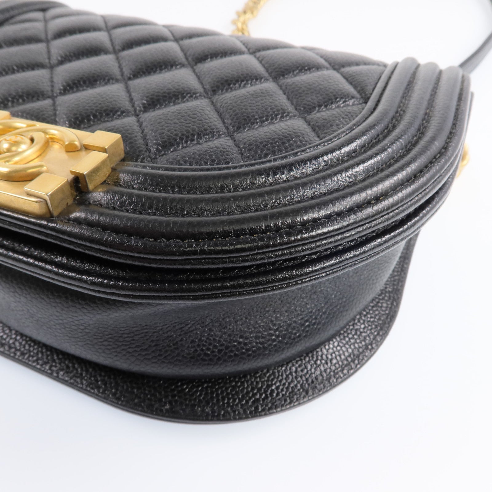 CHANEL 牛皮皮革Boy Chanel金扣鏈帶肩背袋