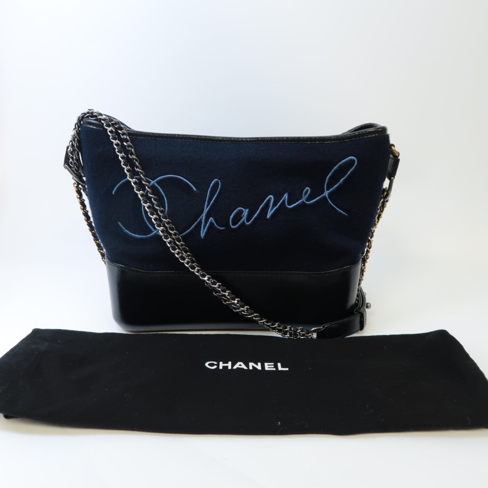 CHANEL **【激減優惠】絨布/牛皮皮革Gabrielle鏈帶肩背袋深藍色/黑色