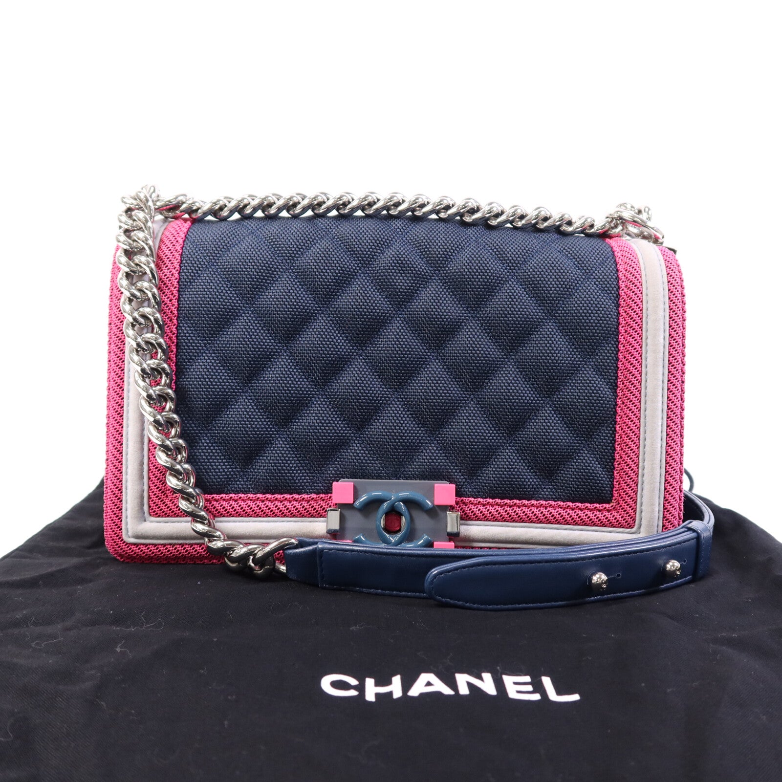 CHANEL 帆布Boy 25銀扣鏈帶肩背袋