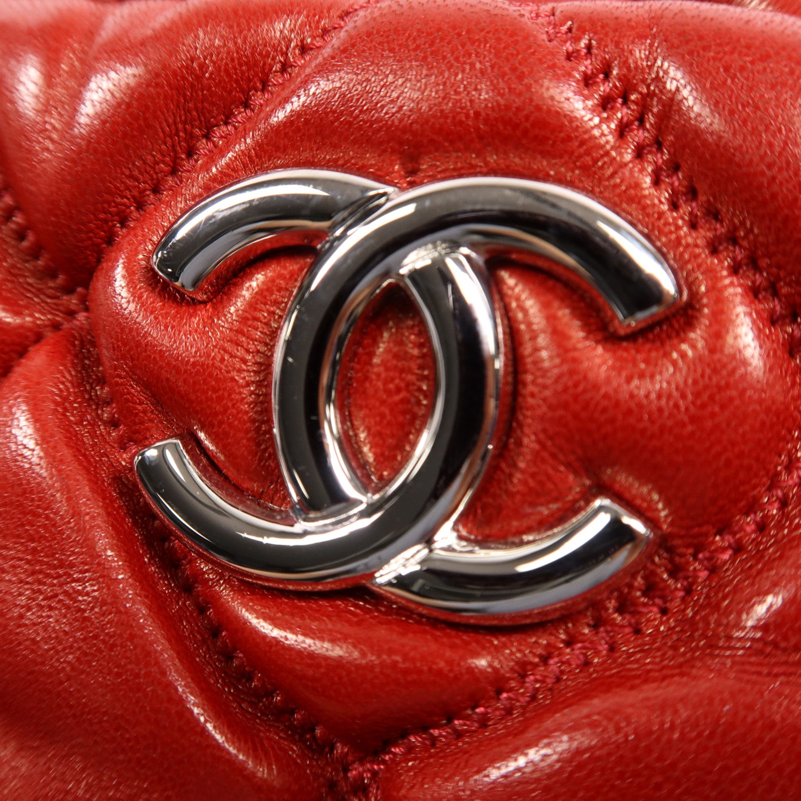 CHANEL 牛皮皮革Chain Shoulder Bag銀扣鏈帶肩背袋
