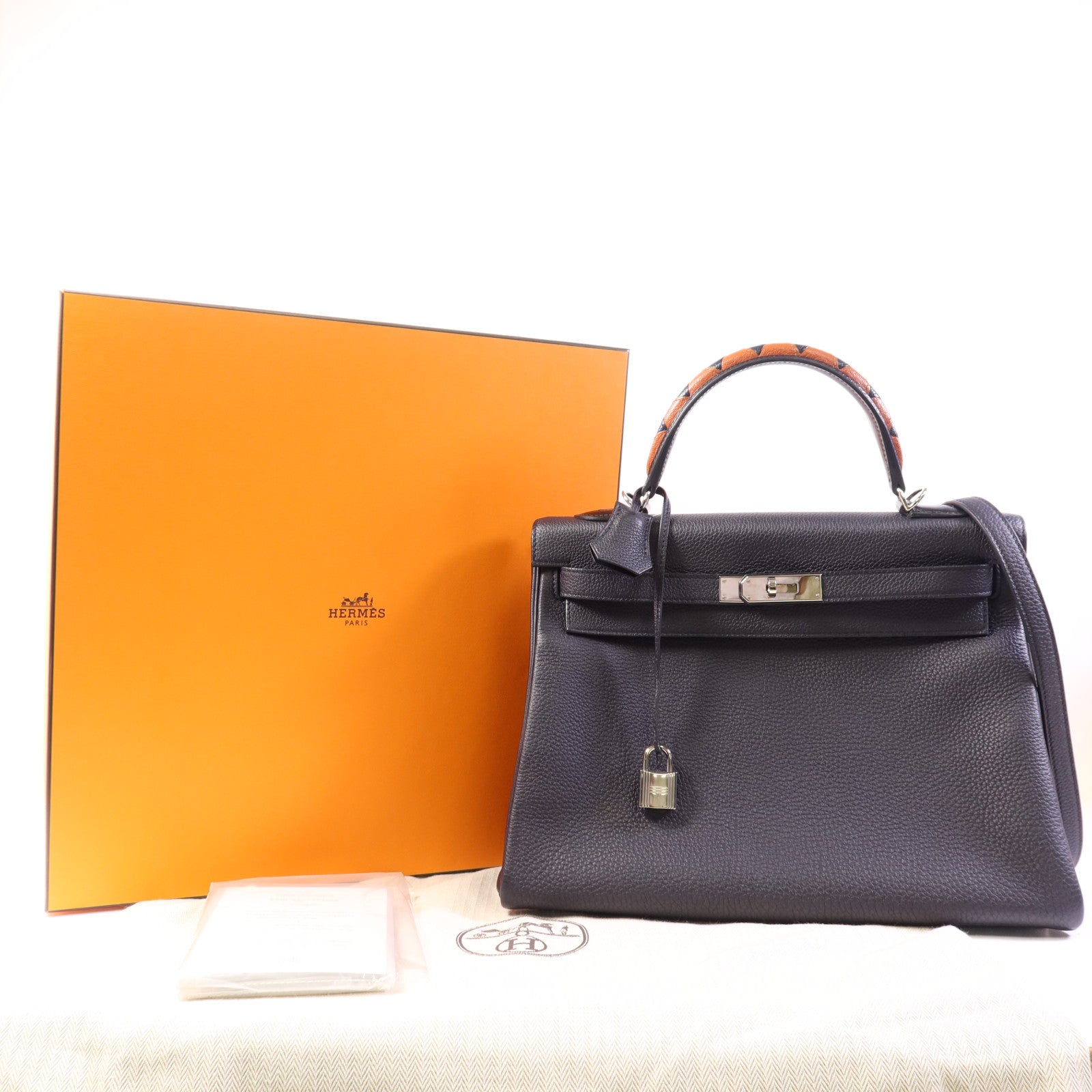 HERMES Togo皮革Kelly 32 Shark銀扣手挽肩背兩用袋Bleu Nuit