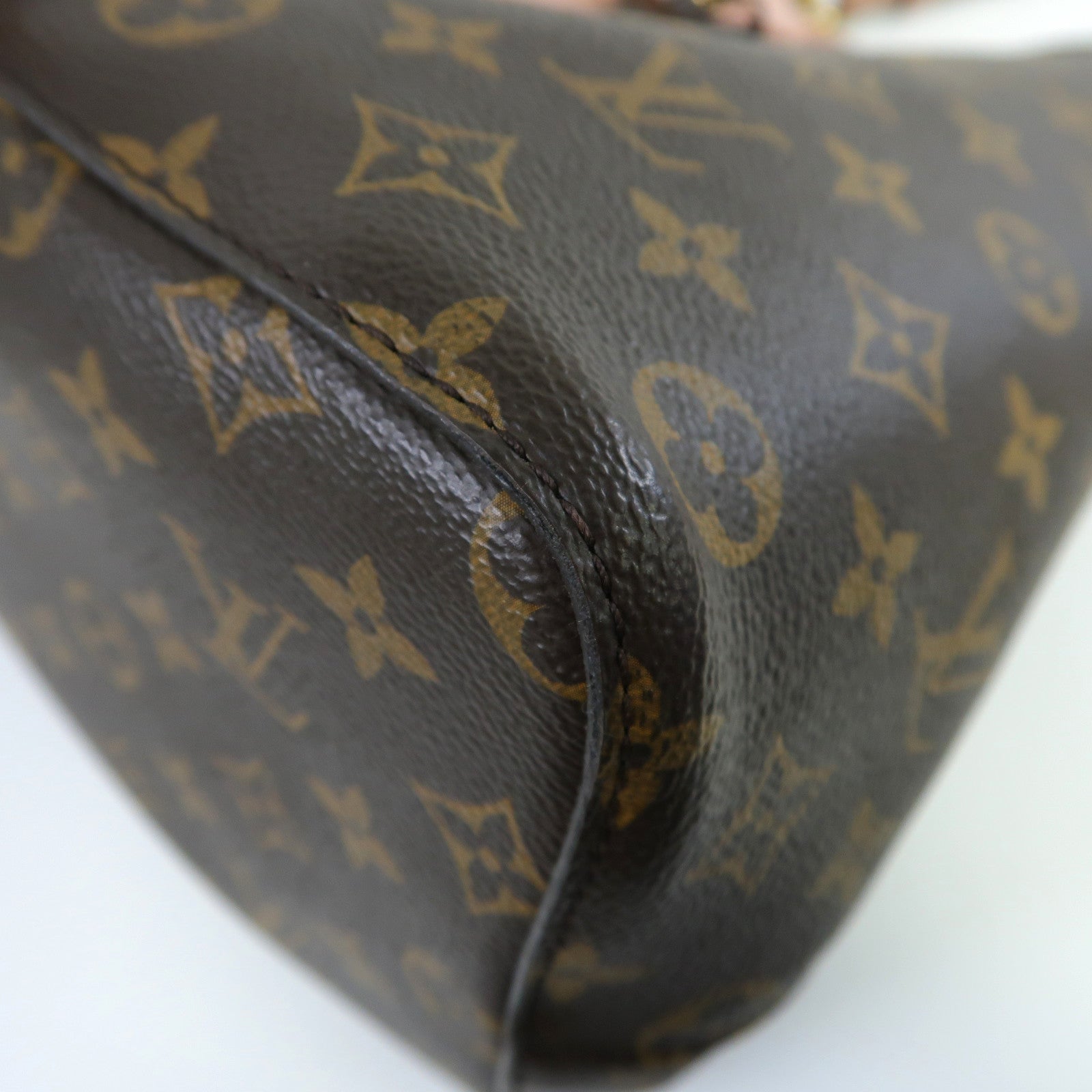 LOUIS VUITTON 【激減優惠】Monogram NeoNoe MM金扣肩背袋啡色/粉紅色