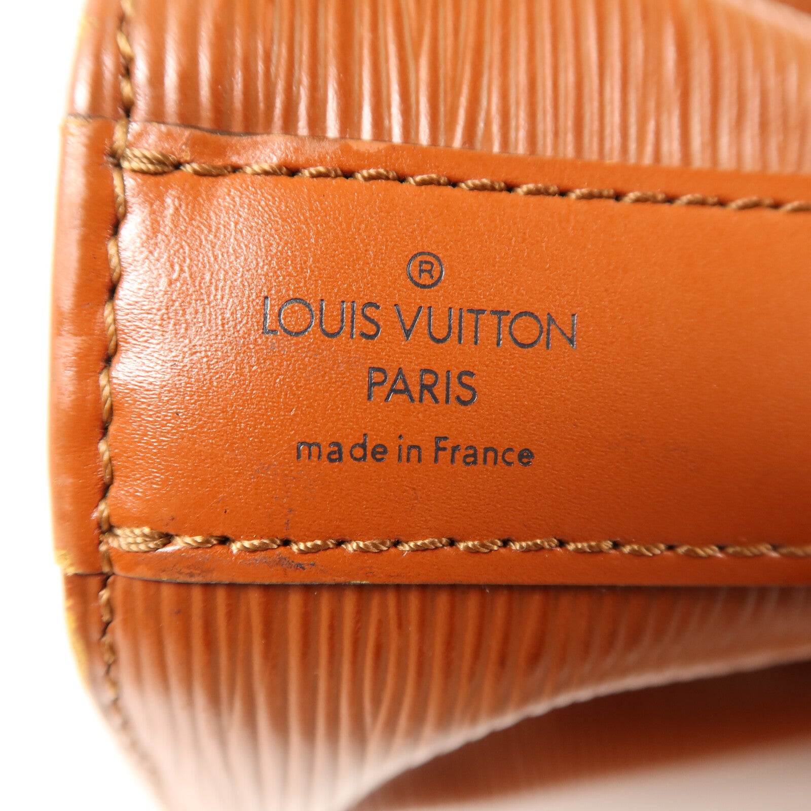 LOUIS VUITTON Epi Sac De Paul金扣肩背袋