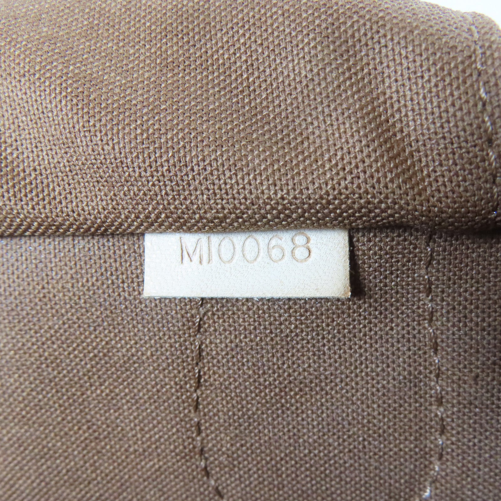 LOUIS VUITTON Monogram Montorgueil GM金扣肩背袋啡色