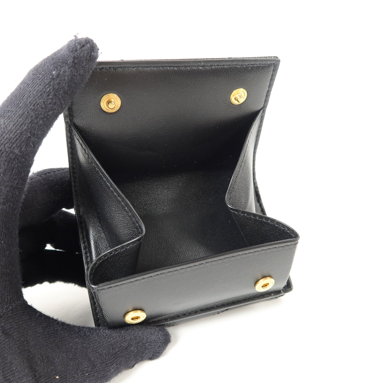 SAINT LAURENT 牛皮皮革Cassandre Matelasse Origami Tiny Wallet錢包