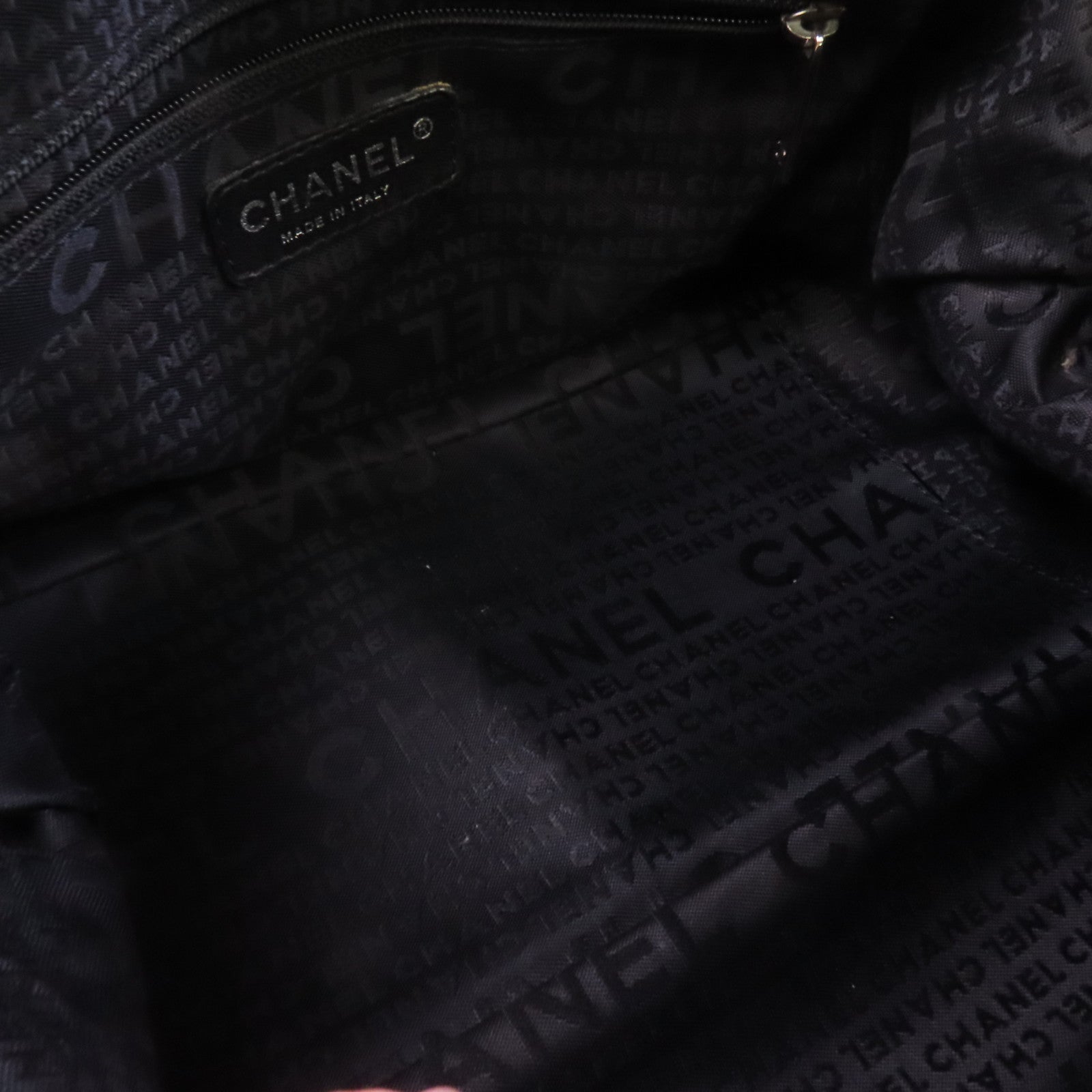 CHANEL 牛皮皮革Hand Bag銀扣手挽袋