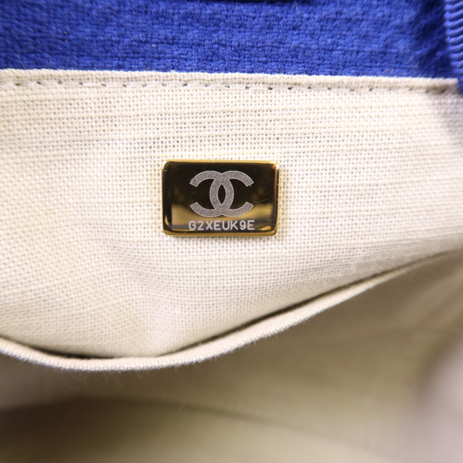 CHANEL 帆布Deauville Tote with Pouch金扣手挽肩背兩用袋