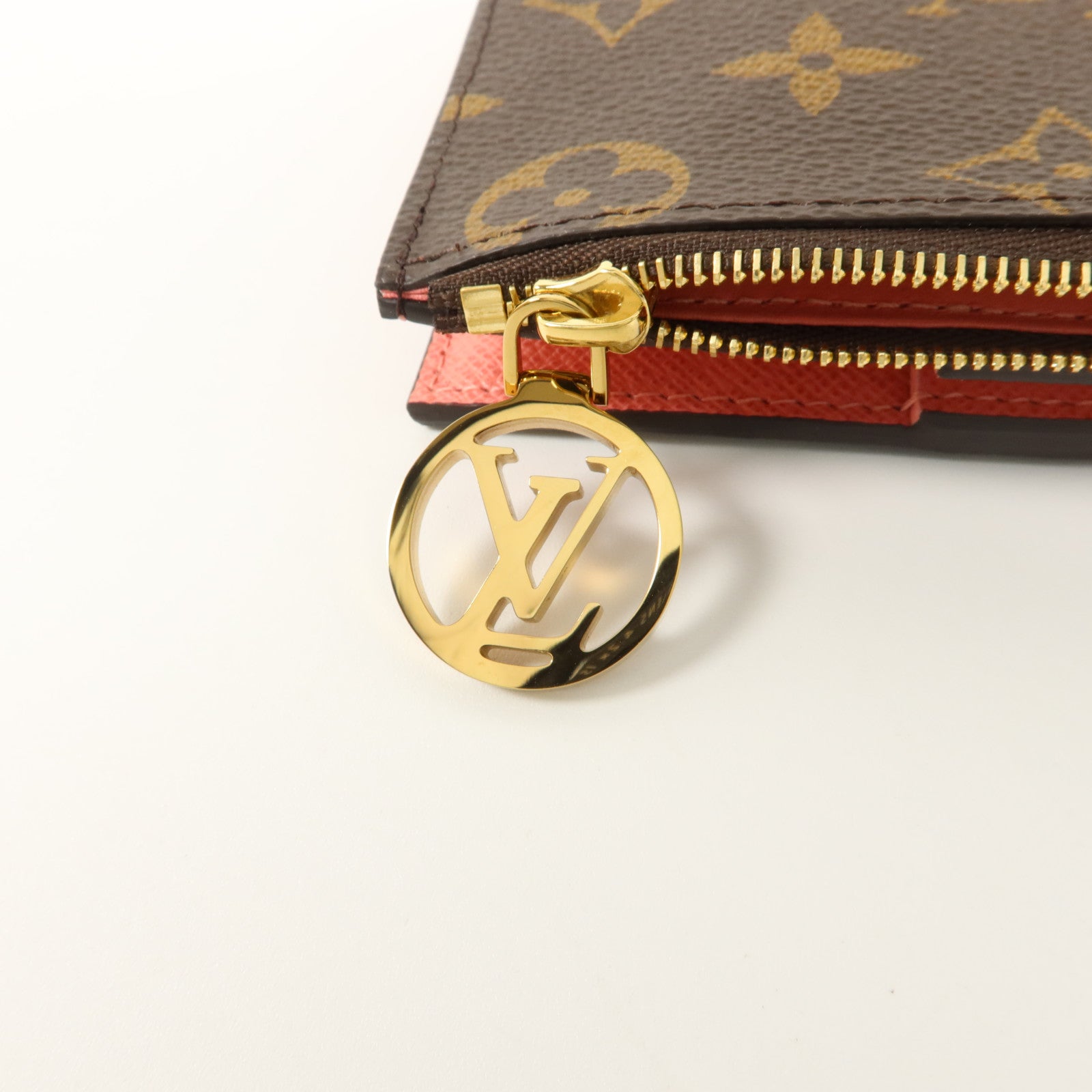 LOUIS VUITTON Monogram Lisa錢包