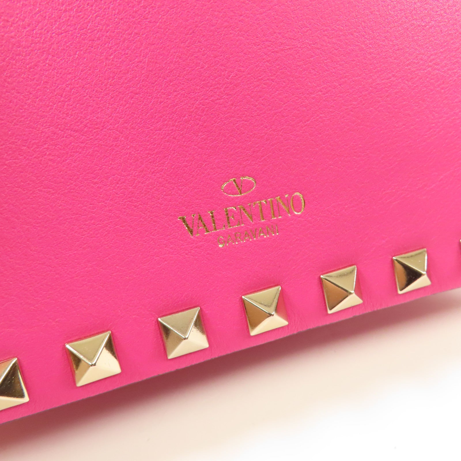 Valentino 牛皮皮革Rockstud鏈帶肩背袋