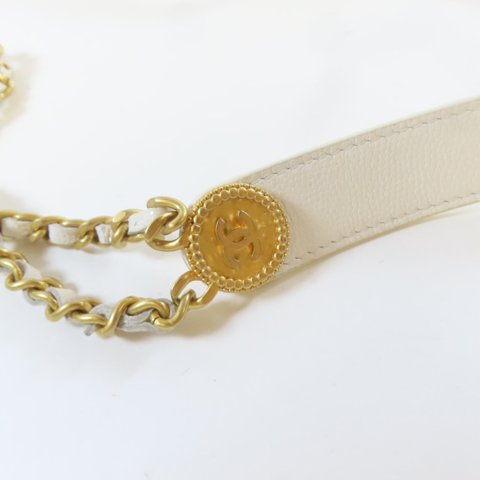 CHANEL 菱格Caviar皮革Gold Coin Chain WOC金扣鏈帶肩背袋白色