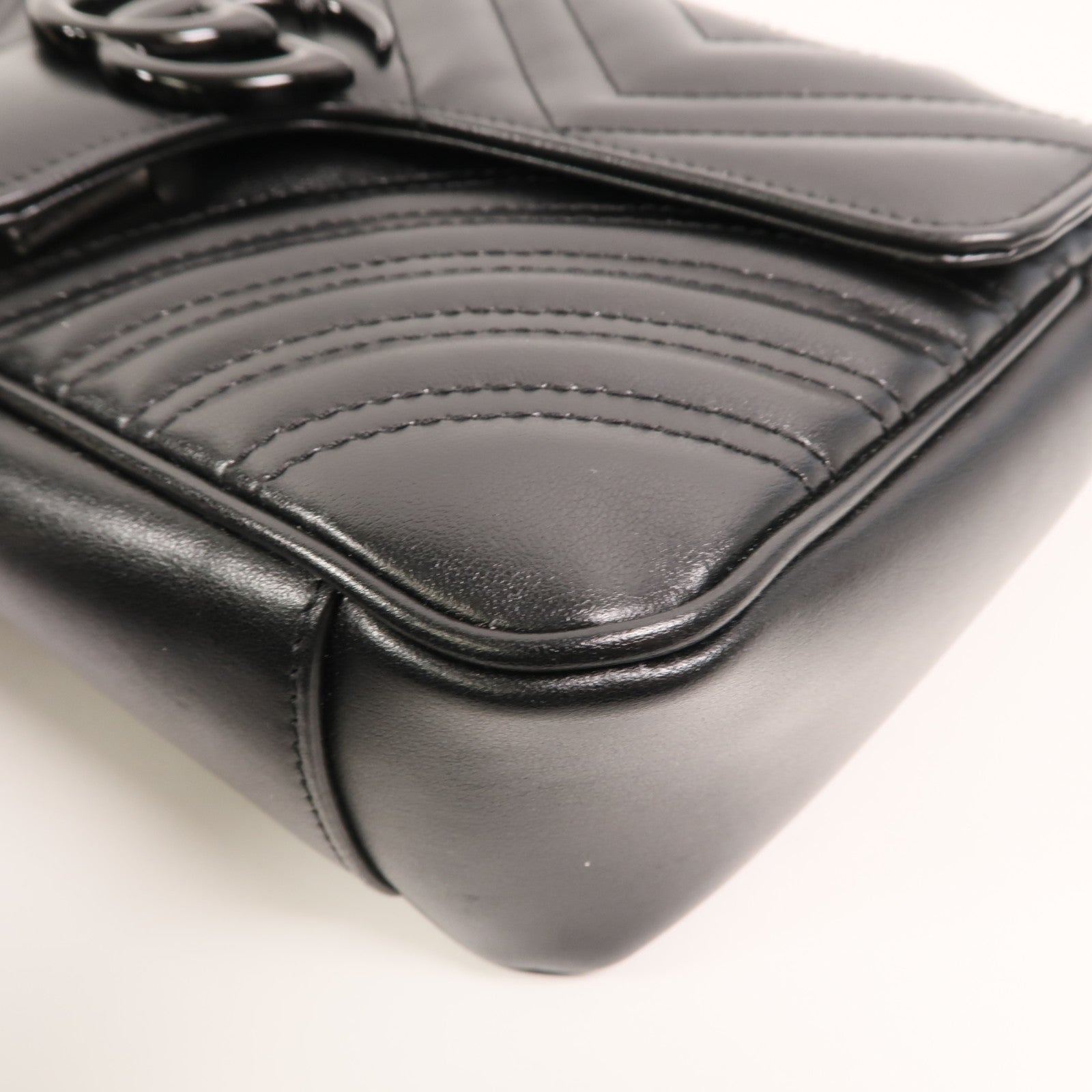 GUCCI 牛皮皮革GG Marmont Shoulder Bag鏈帶肩背袋