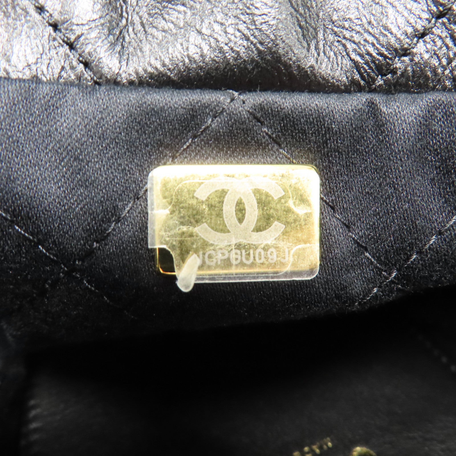 CHANEL 菱格牛皮皮革Chanel 22 Mini金扣肩背袋黑色