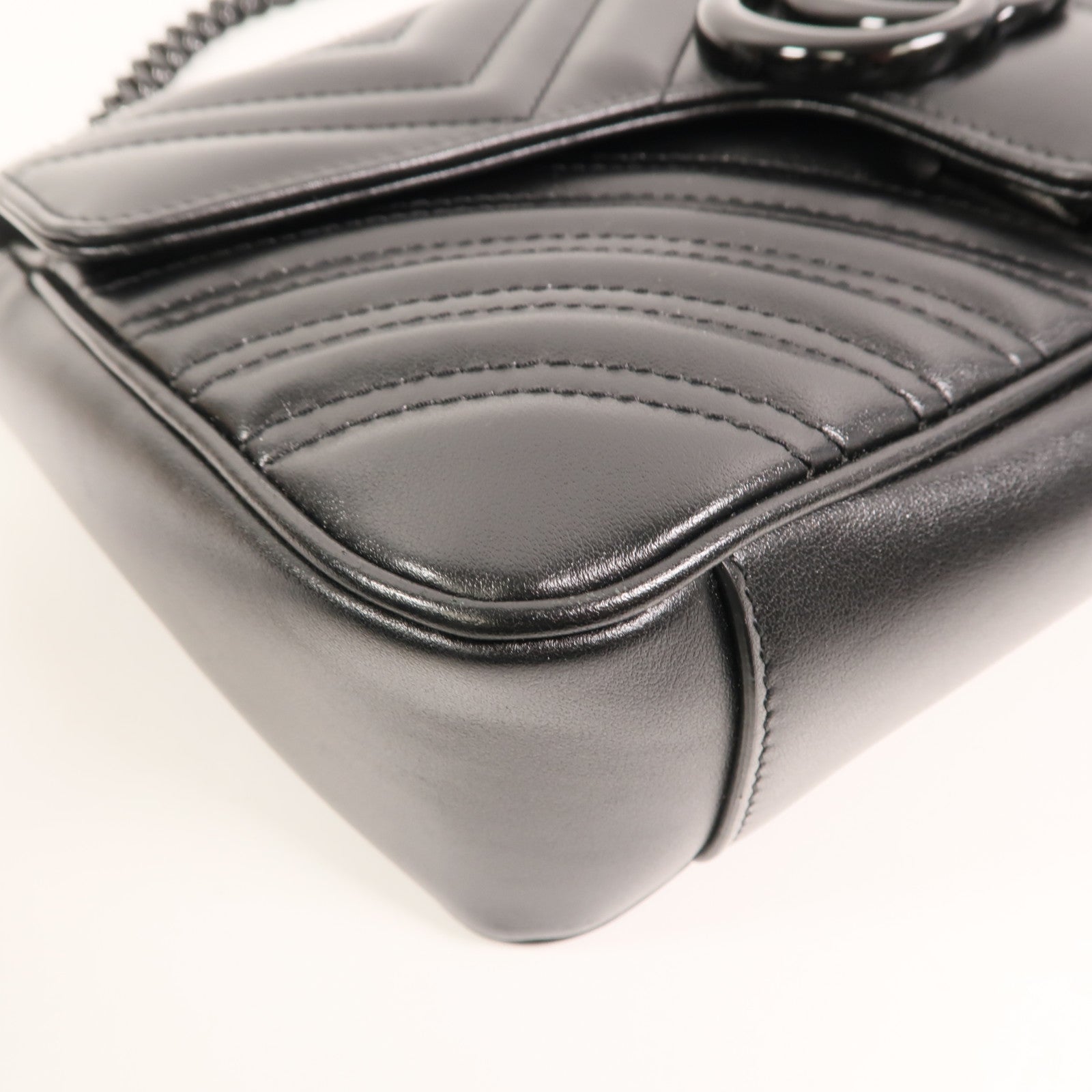 GUCCI 牛皮皮革GG Marmont Shoulder Bag鏈帶肩背袋