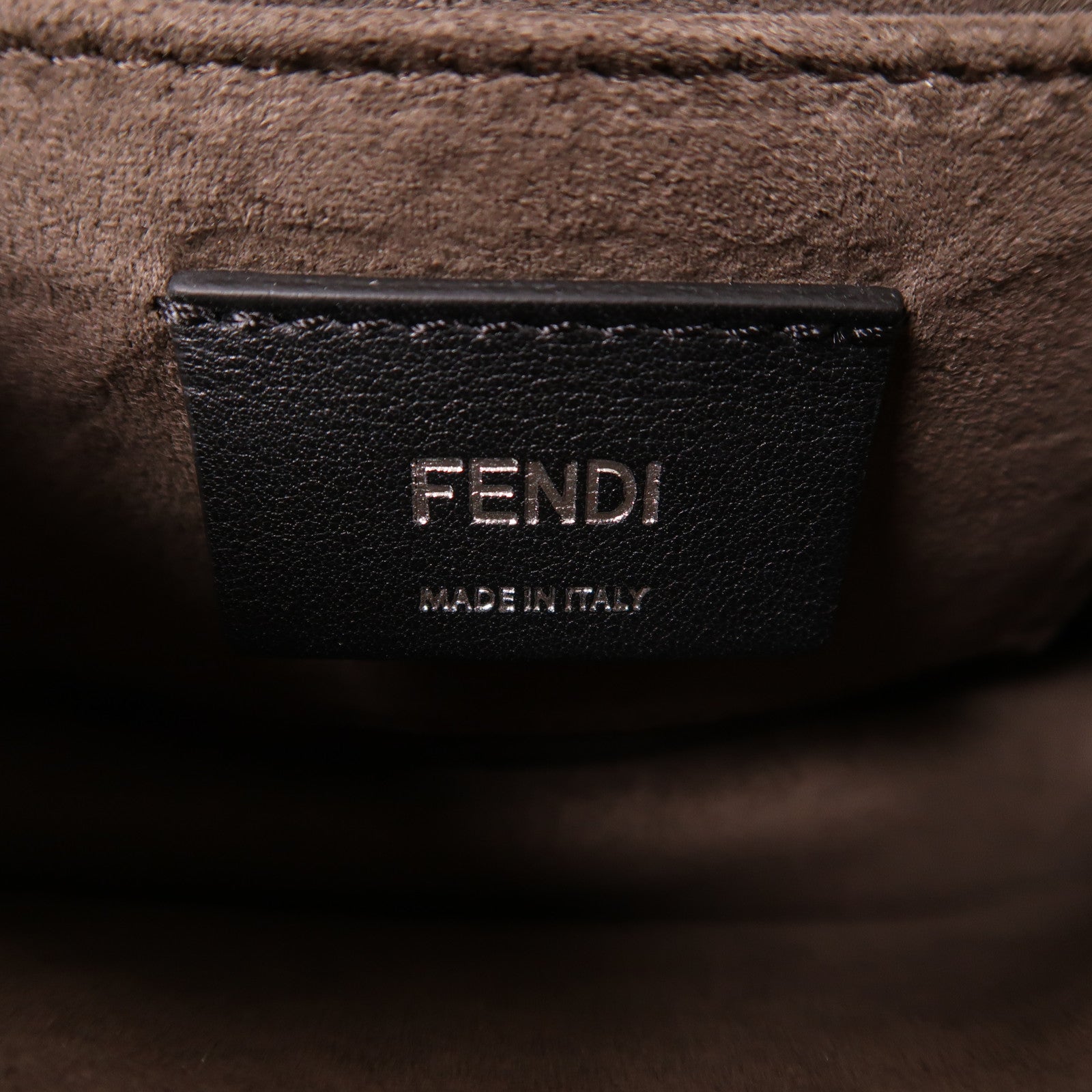 FENDI 牛皮皮革Small Kan I Faces銀扣鏈帶肩背袋
