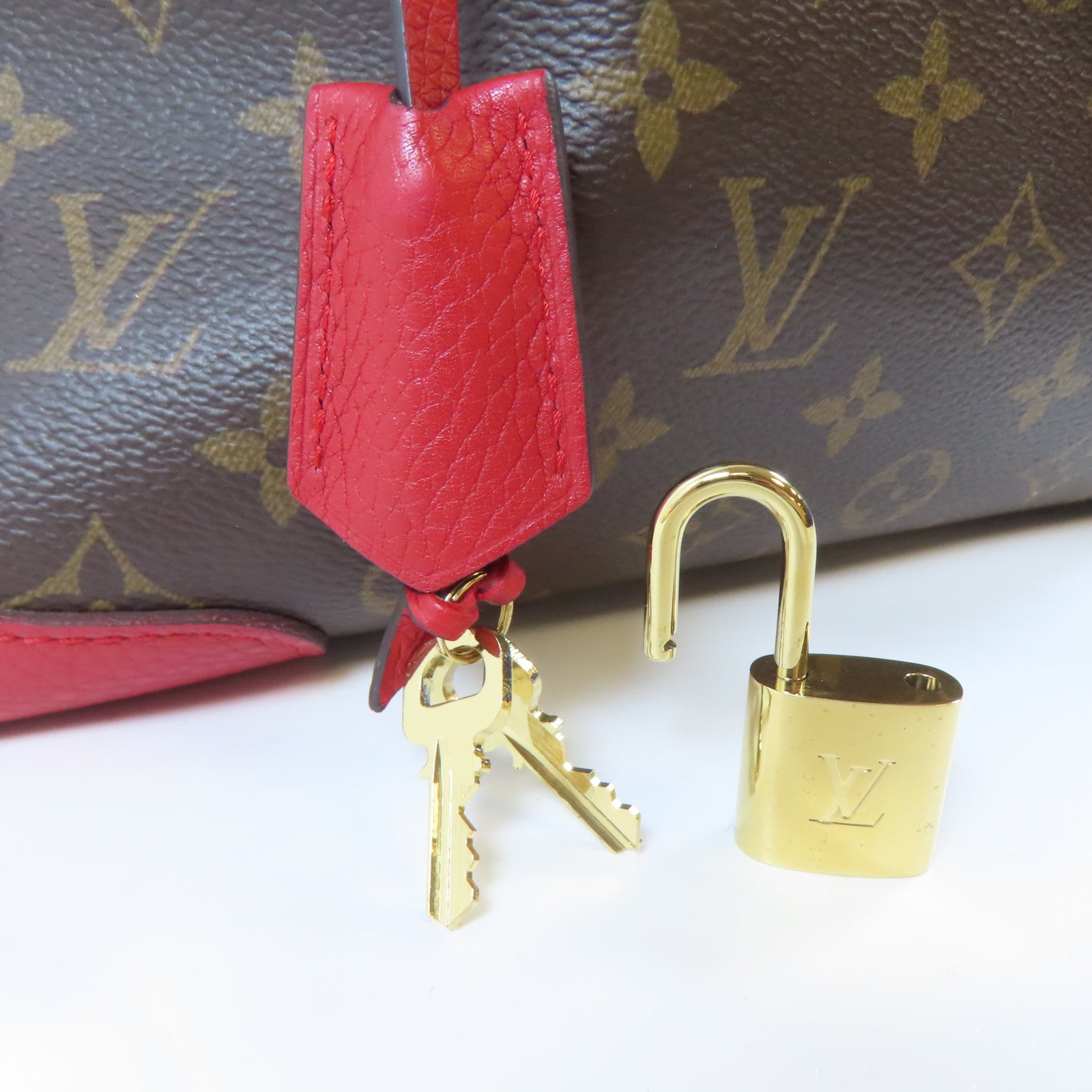 LOUIS VUITTON Monogram Retiro PM金扣手挽肩背兩用袋啡色/紅色