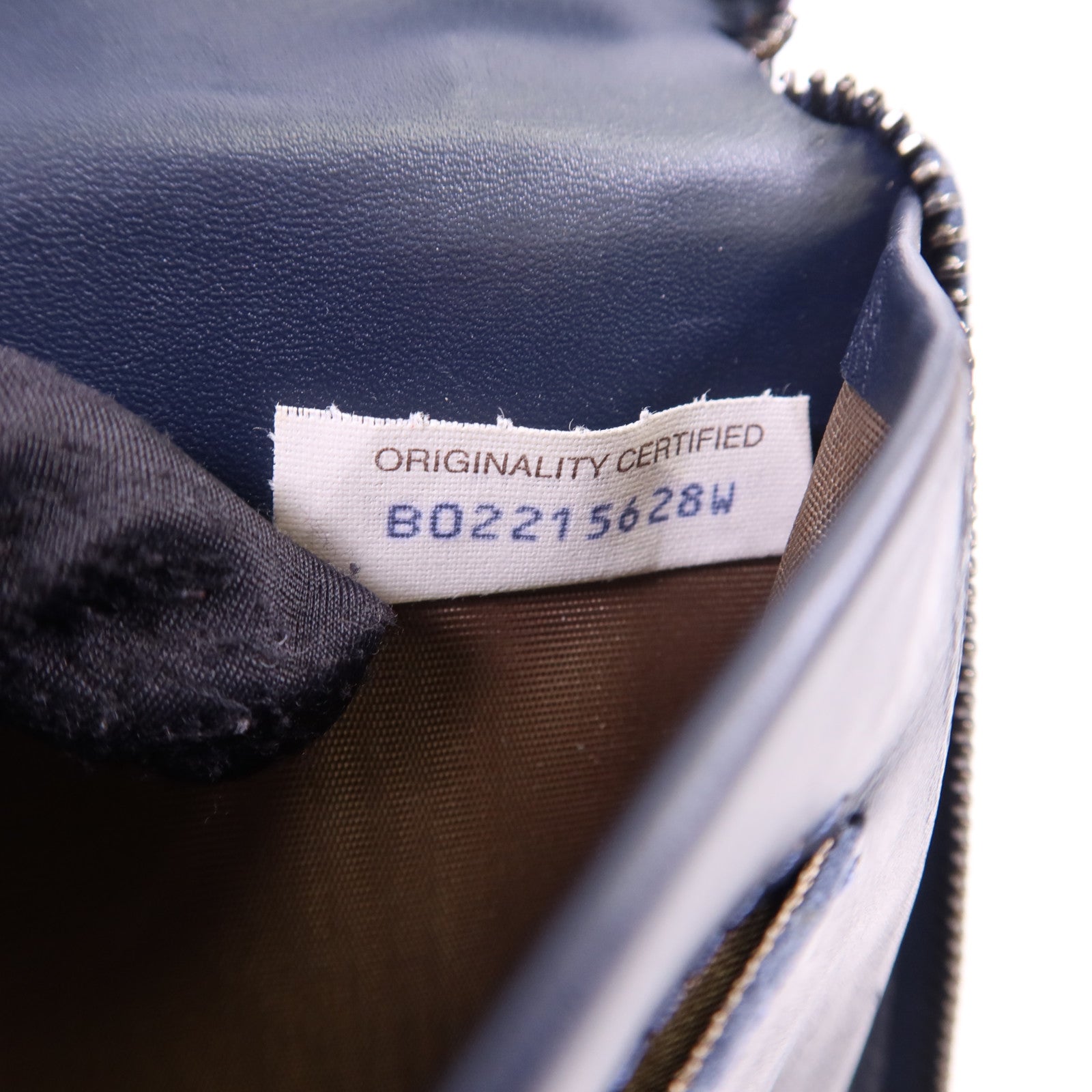 BOTTEGA VENETA 牛皮皮革 Long Round Wallet長錢包