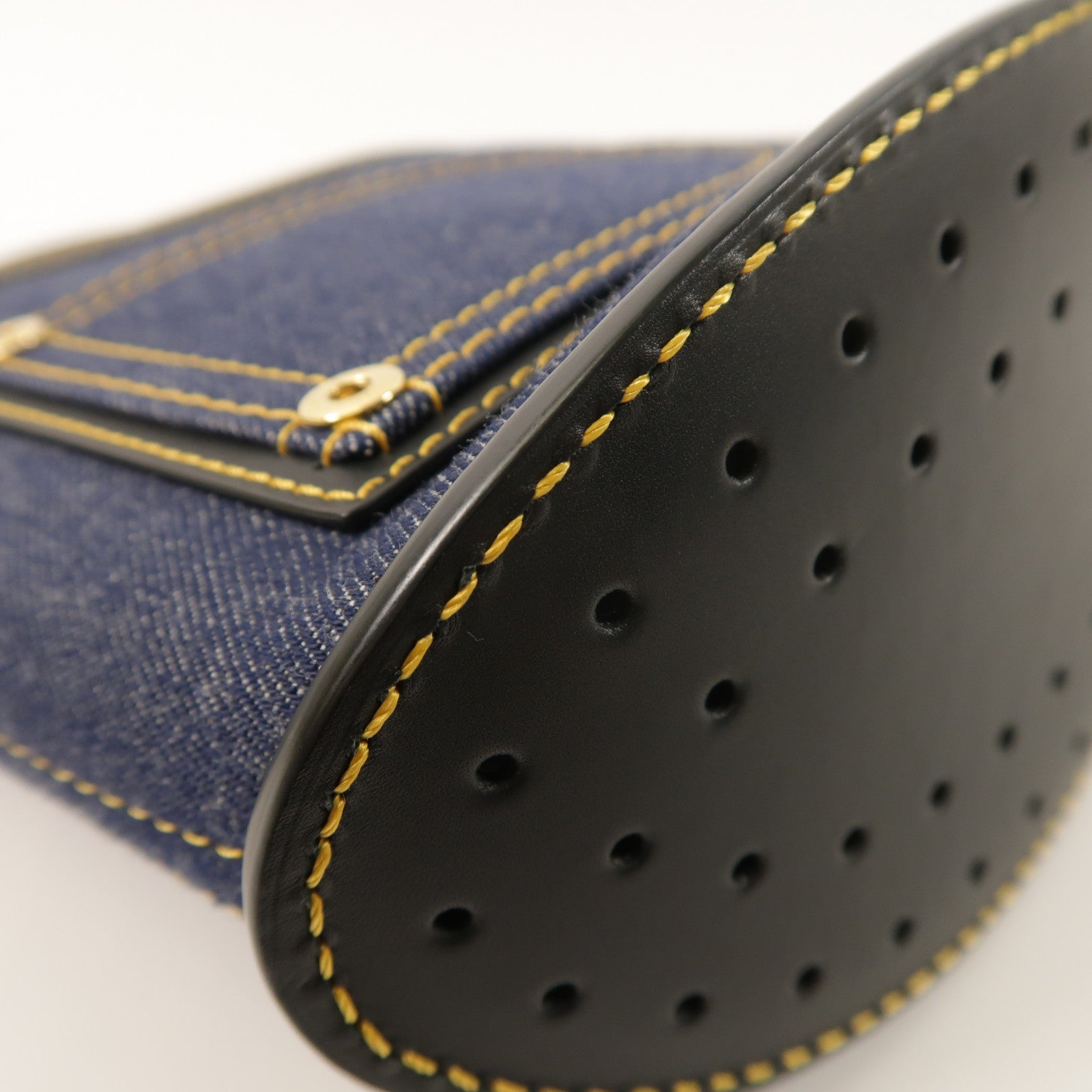 Delvaux 牛仔布/牛皮皮革Pin Mini Denim Bucket Bag金扣手挽袋