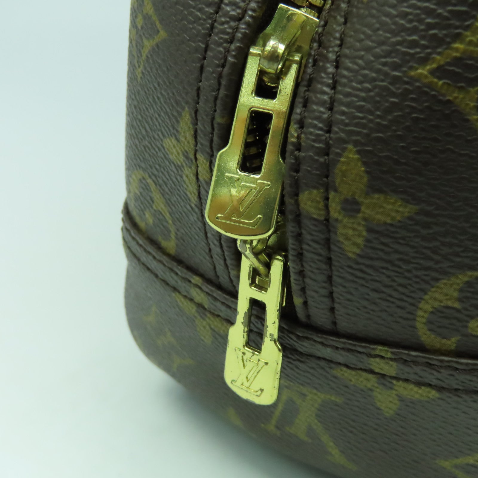 LOUIS VUITTON 【清倉大減價】Monogram Trouville金扣手挽袋啡色