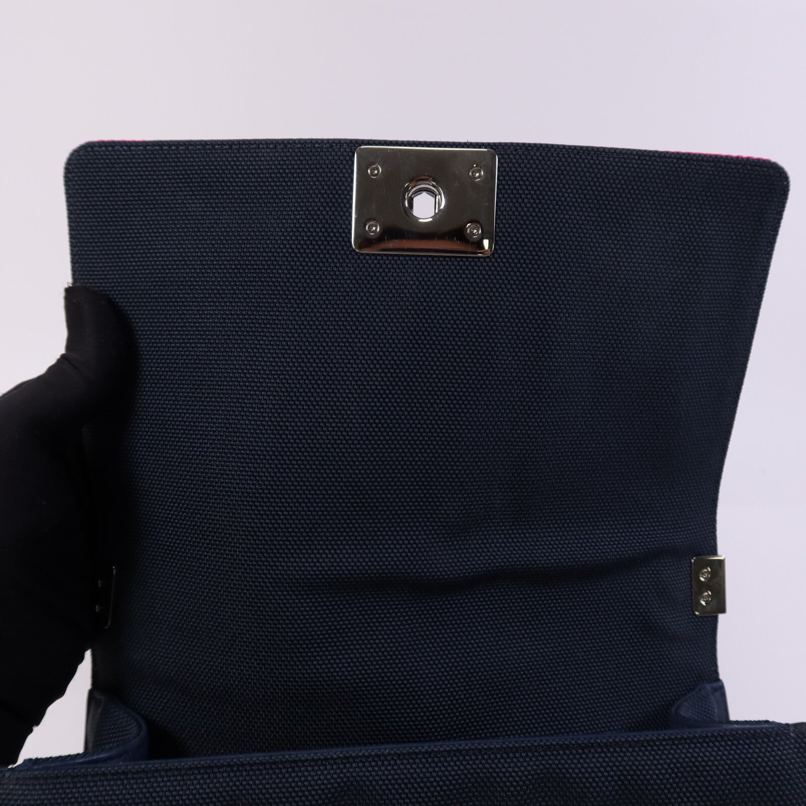 CHANEL 帆布Boy 25銀扣鏈帶肩背袋