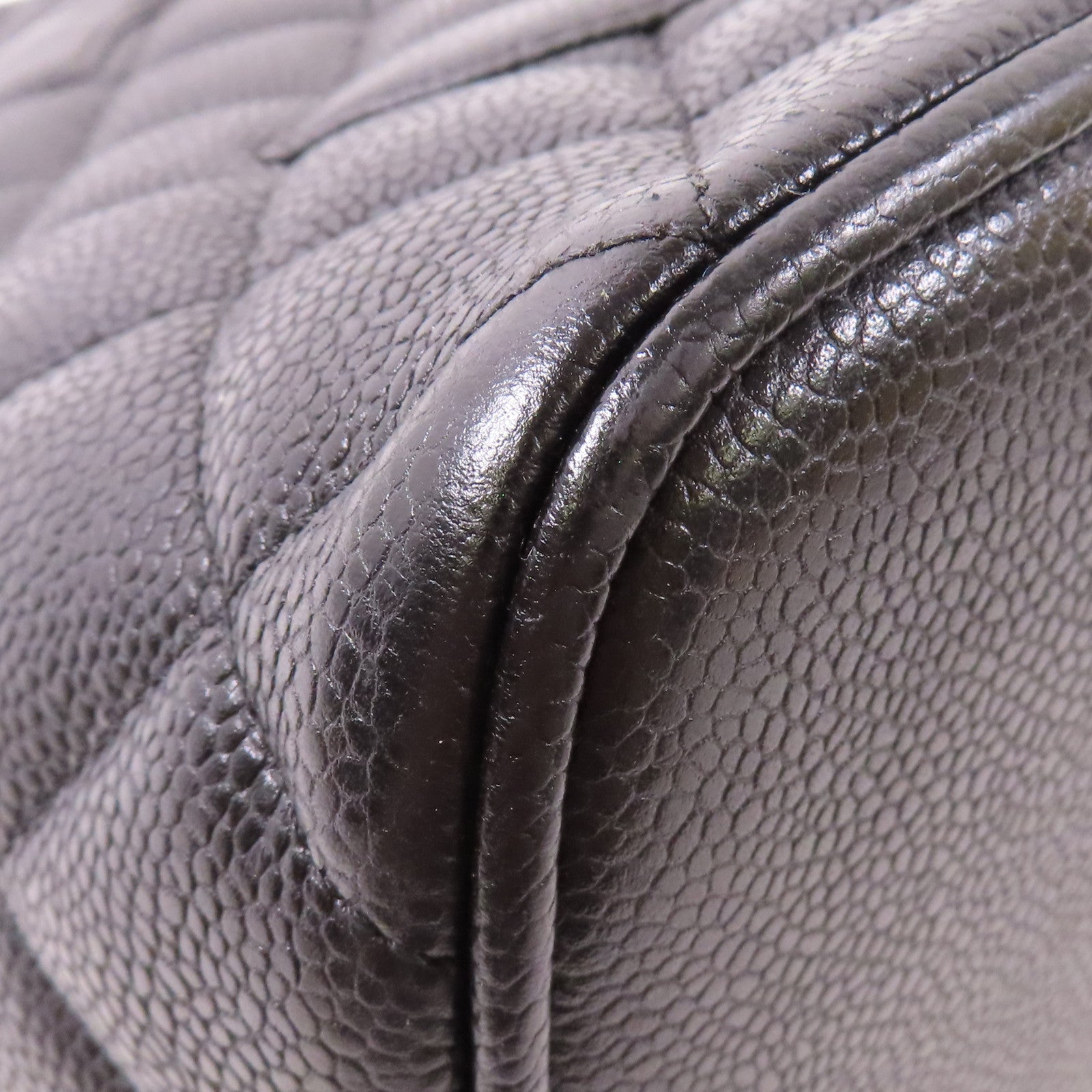 CHANEL 牛皮皮革Medallion Tote Bag金扣手挽袋