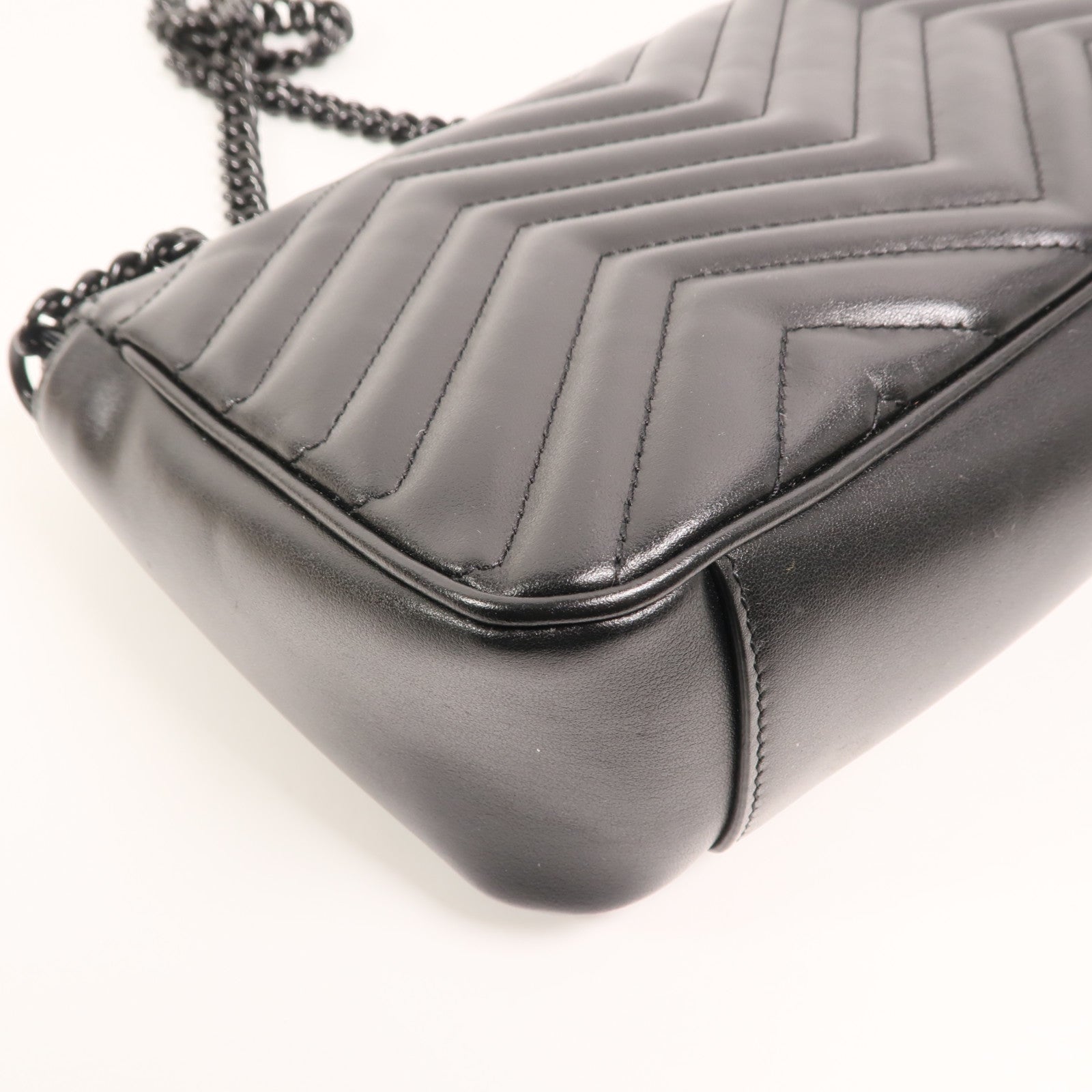 GUCCI 牛皮皮革GG Marmont Shoulder Bag鏈帶肩背袋