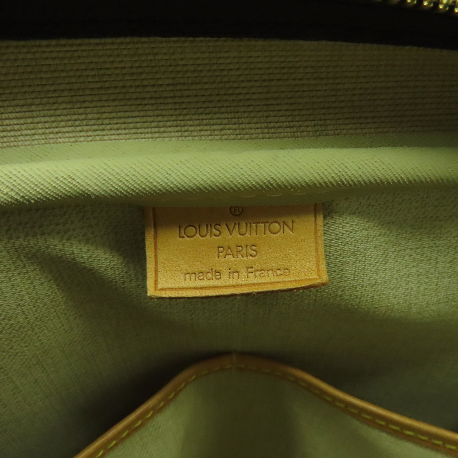 LOUIS VUITTON 【清倉大減價】Monogram Trouville金扣手挽袋啡色