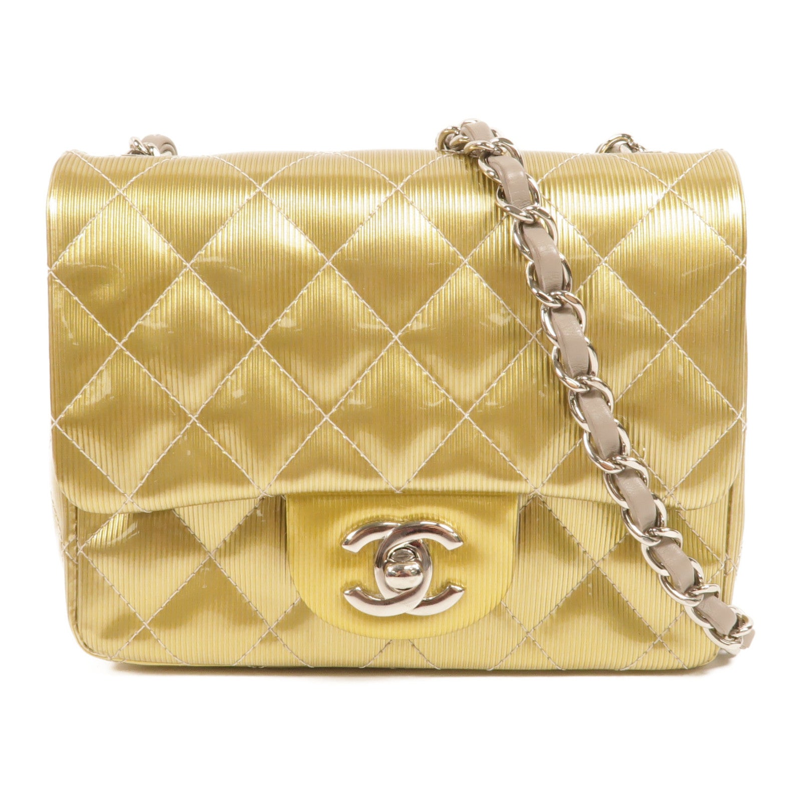 CHANEL 漆皮皮革Mini Classic 17鏈帶肩背袋