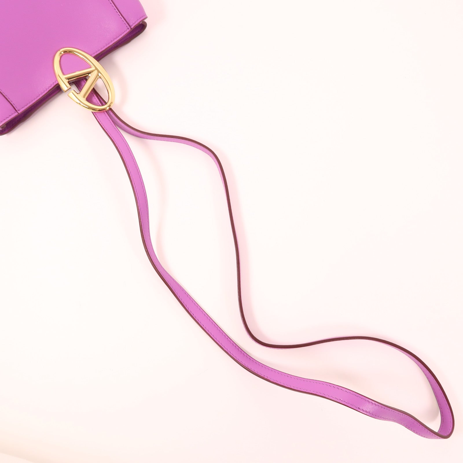 Valentino 【激減優惠】牛皮皮革Shoulder Bag金扣肩背袋