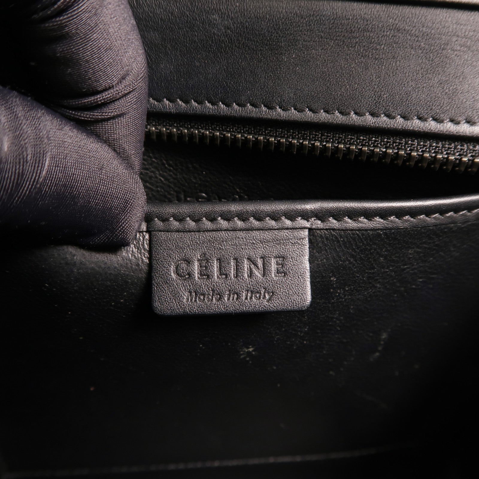 CELINE 牛皮皮革/絨布Nano Luggage銀扣肩背袋