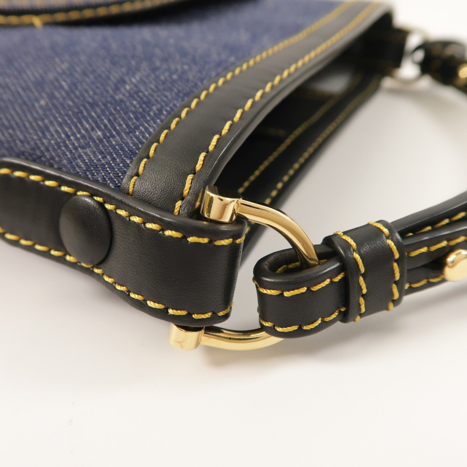 Delvaux 牛仔布/牛皮皮革Pin Mini Denim Bucket Bag金扣手挽袋