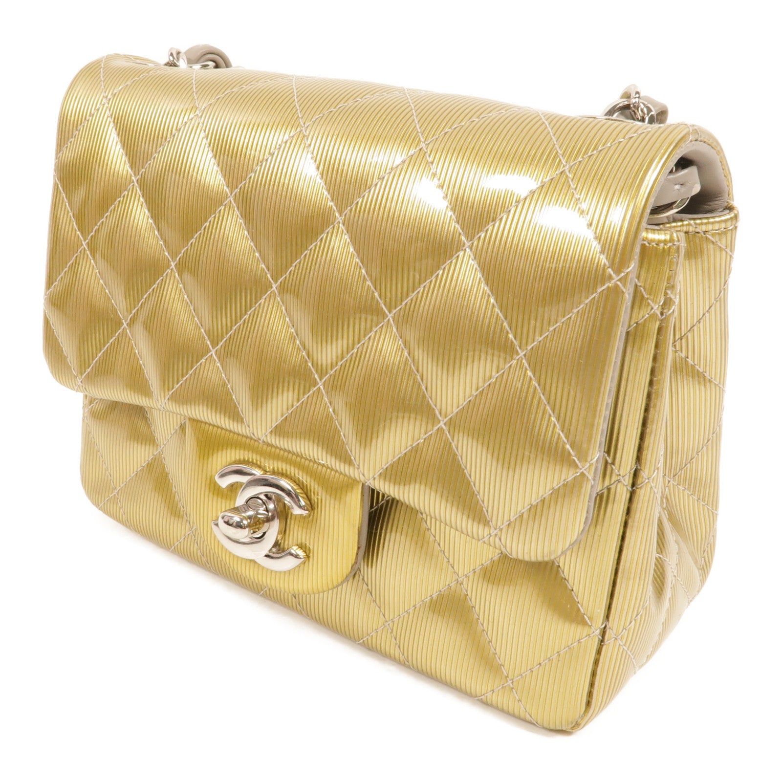 CHANEL 漆皮皮革Mini Classic 17鏈帶肩背袋