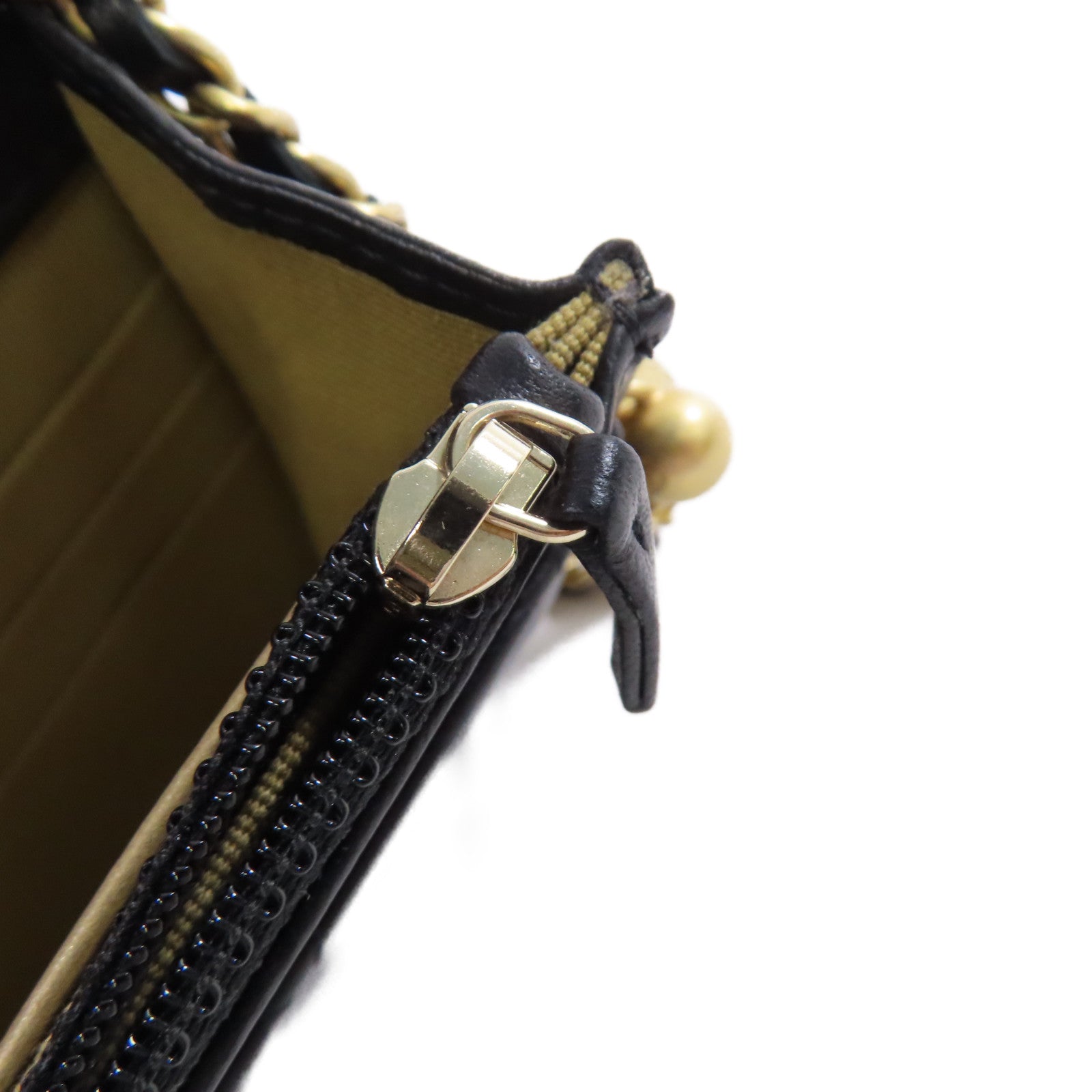 CHANEL 菱格羊皮皮革WOC Wallet On Chain Shoulder Bag金扣鏈帶肩背袋黑色