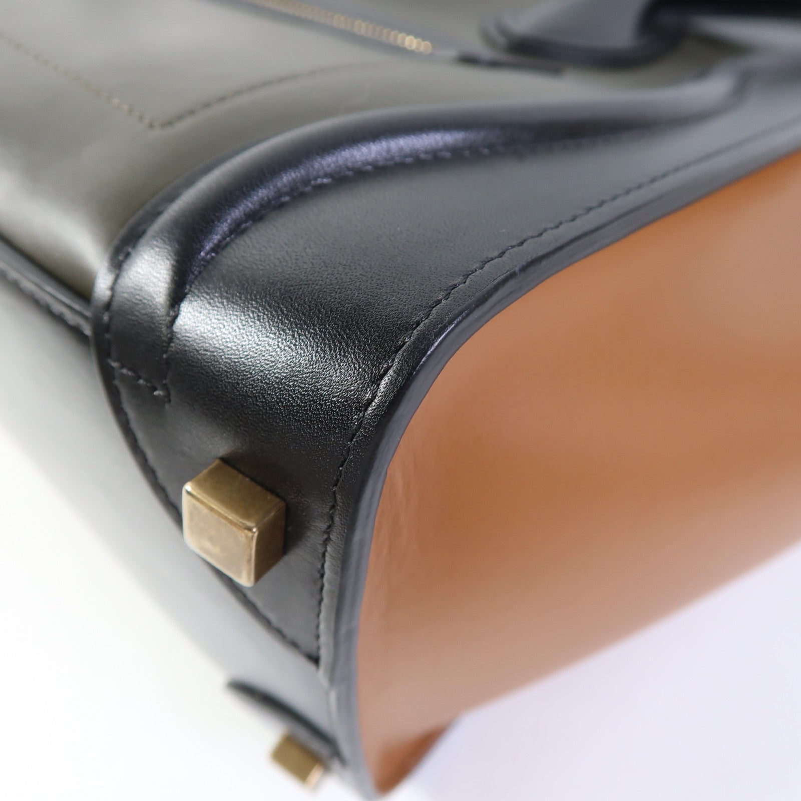 CELINE 牛皮皮革Micro Luggage金扣手挽袋