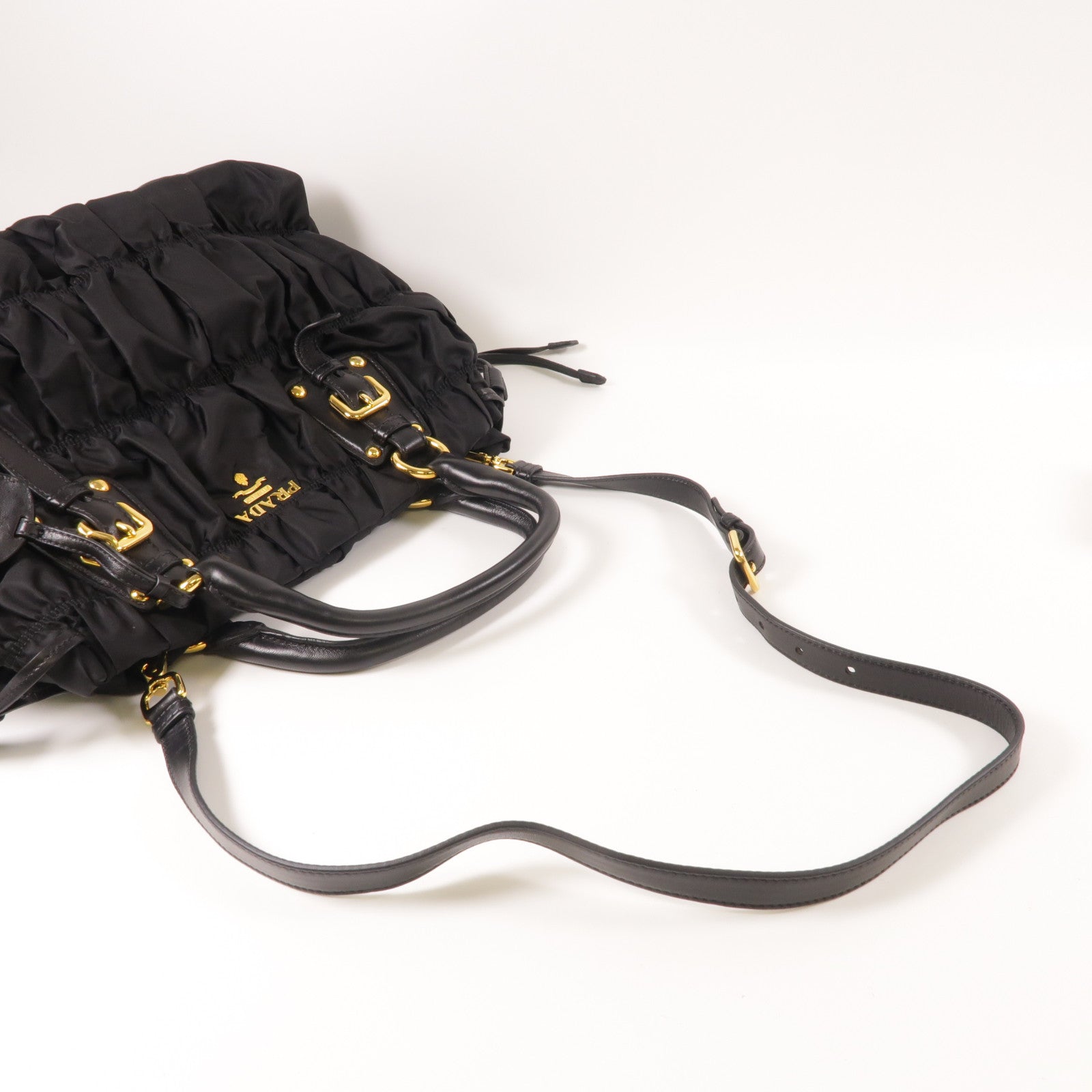PRADA 尼龍Tessuto Gaufre 金扣手挽肩背袋兩用袋