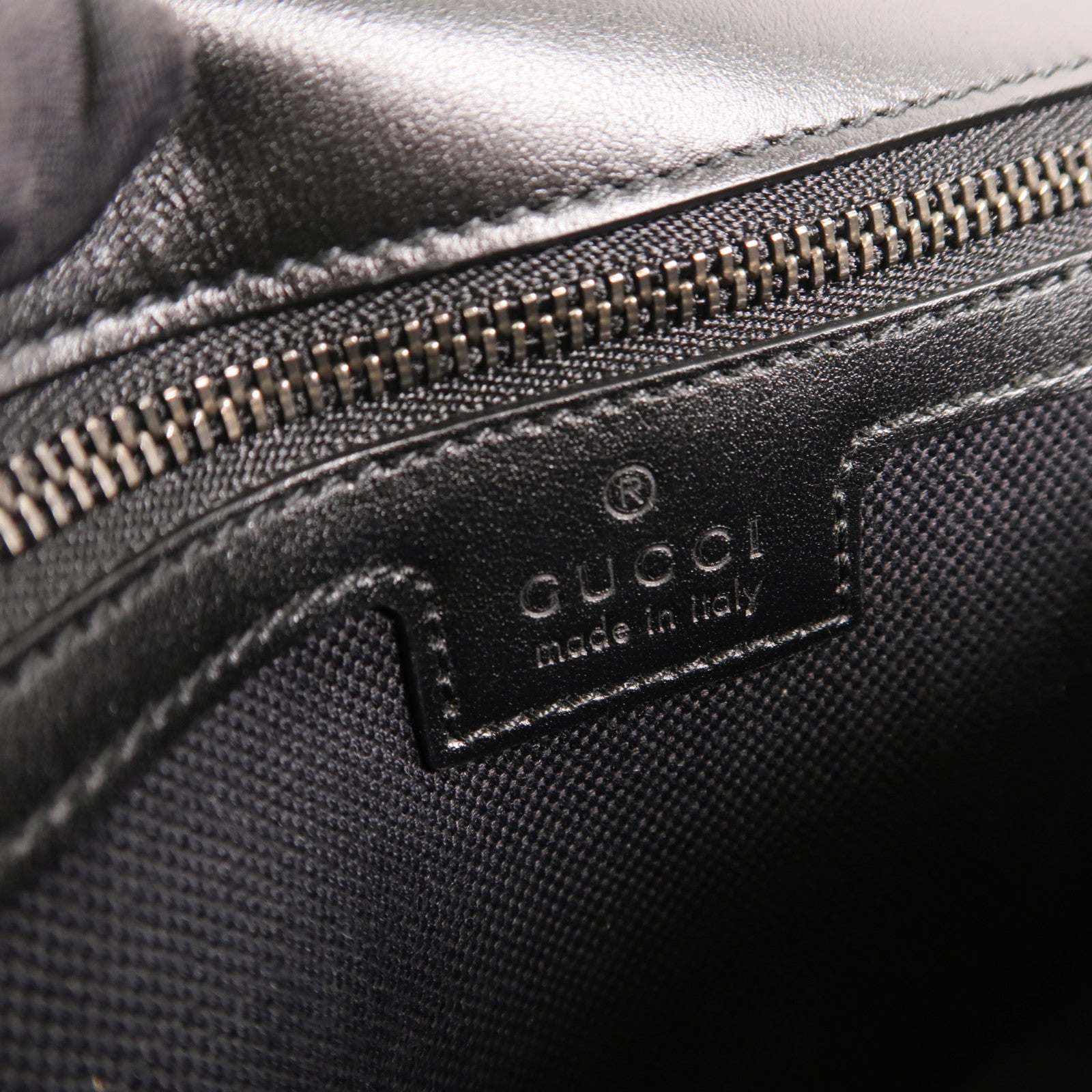 GUCCI 牛皮皮革GG Marmont Shoulder Bag鏈帶肩背袋