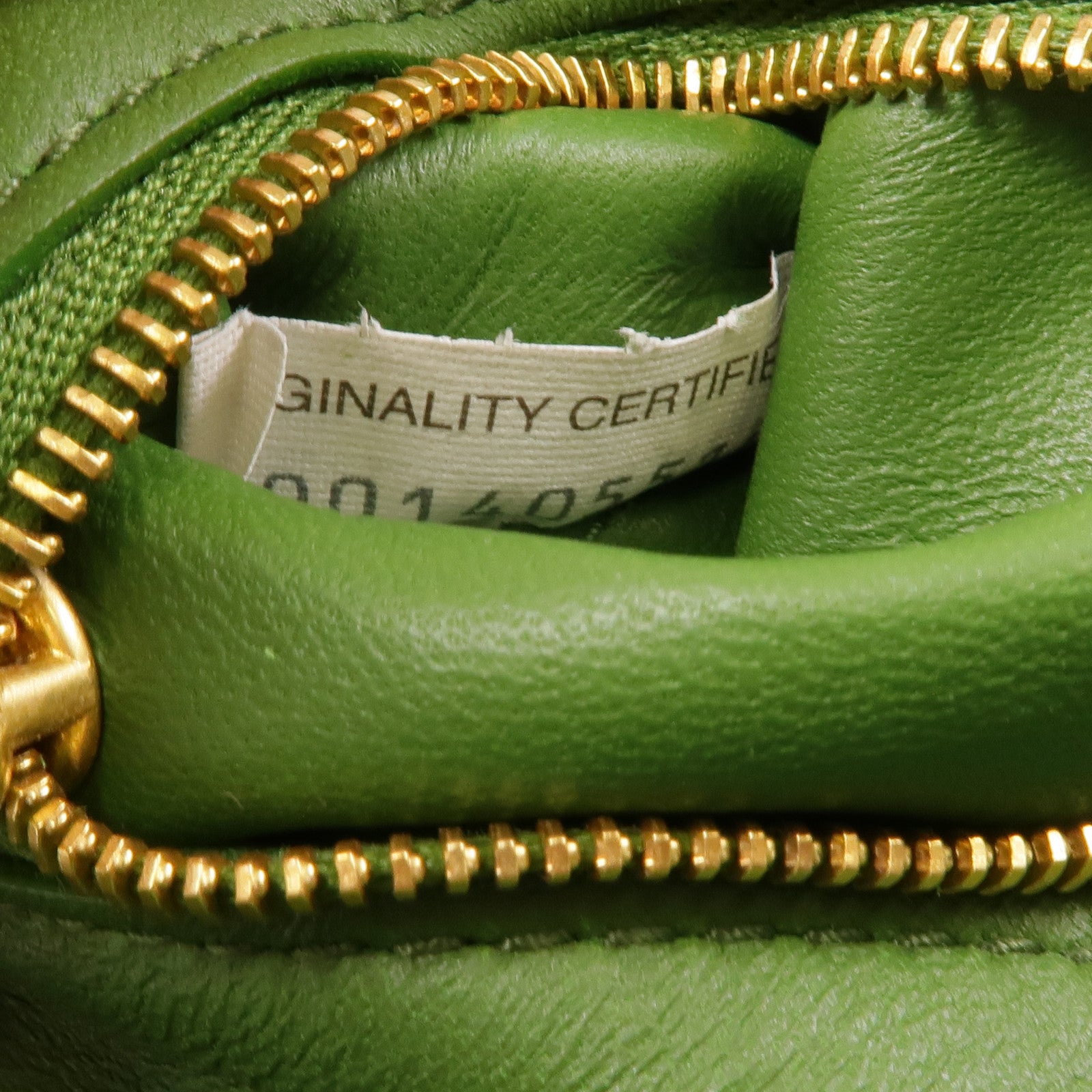 BOTTEGA VENETA 【激減優惠】羊皮皮革Padded Cassette Teen金扣肩背袋