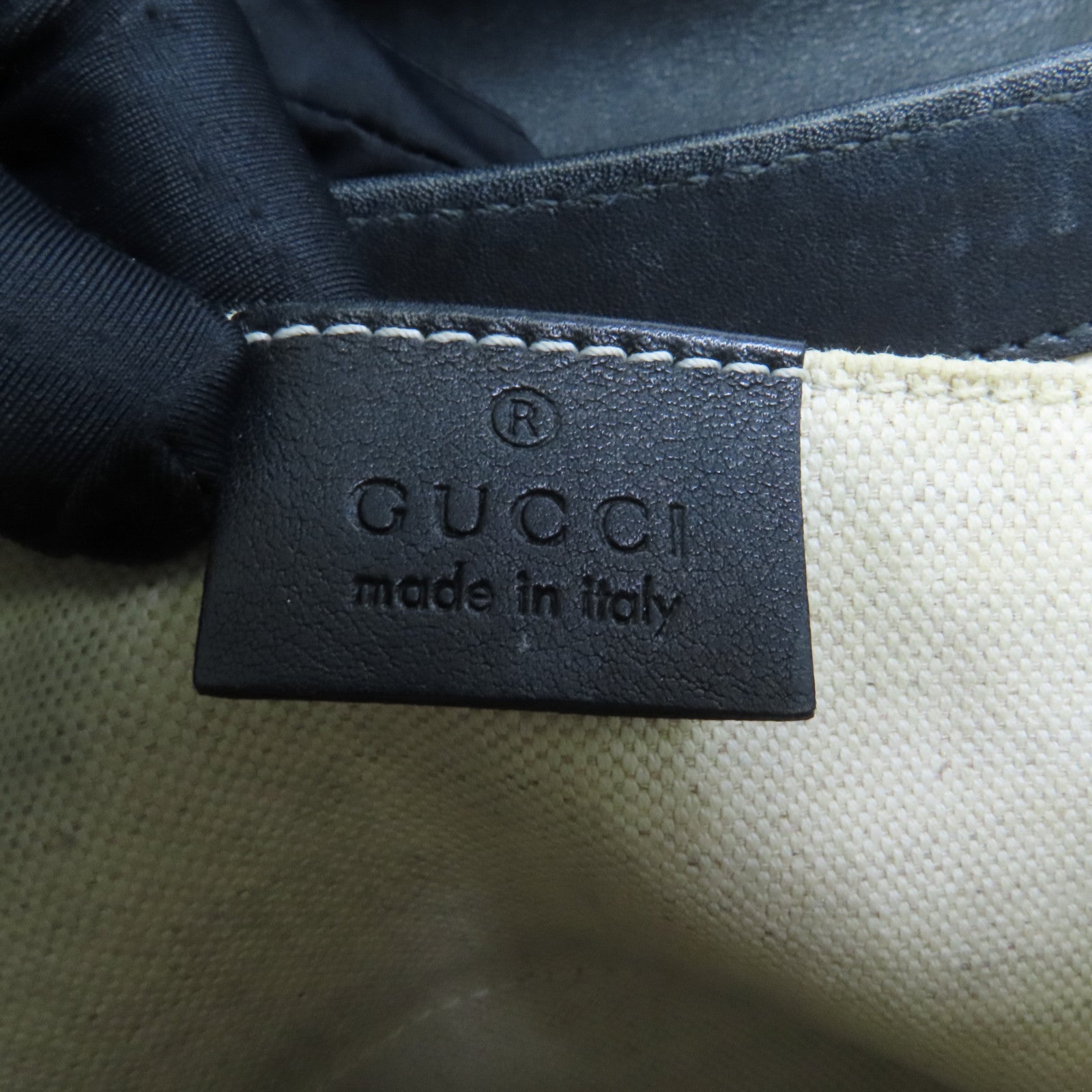 GUCCI 牛皮皮革Emily金扣鏈帶肩背袋