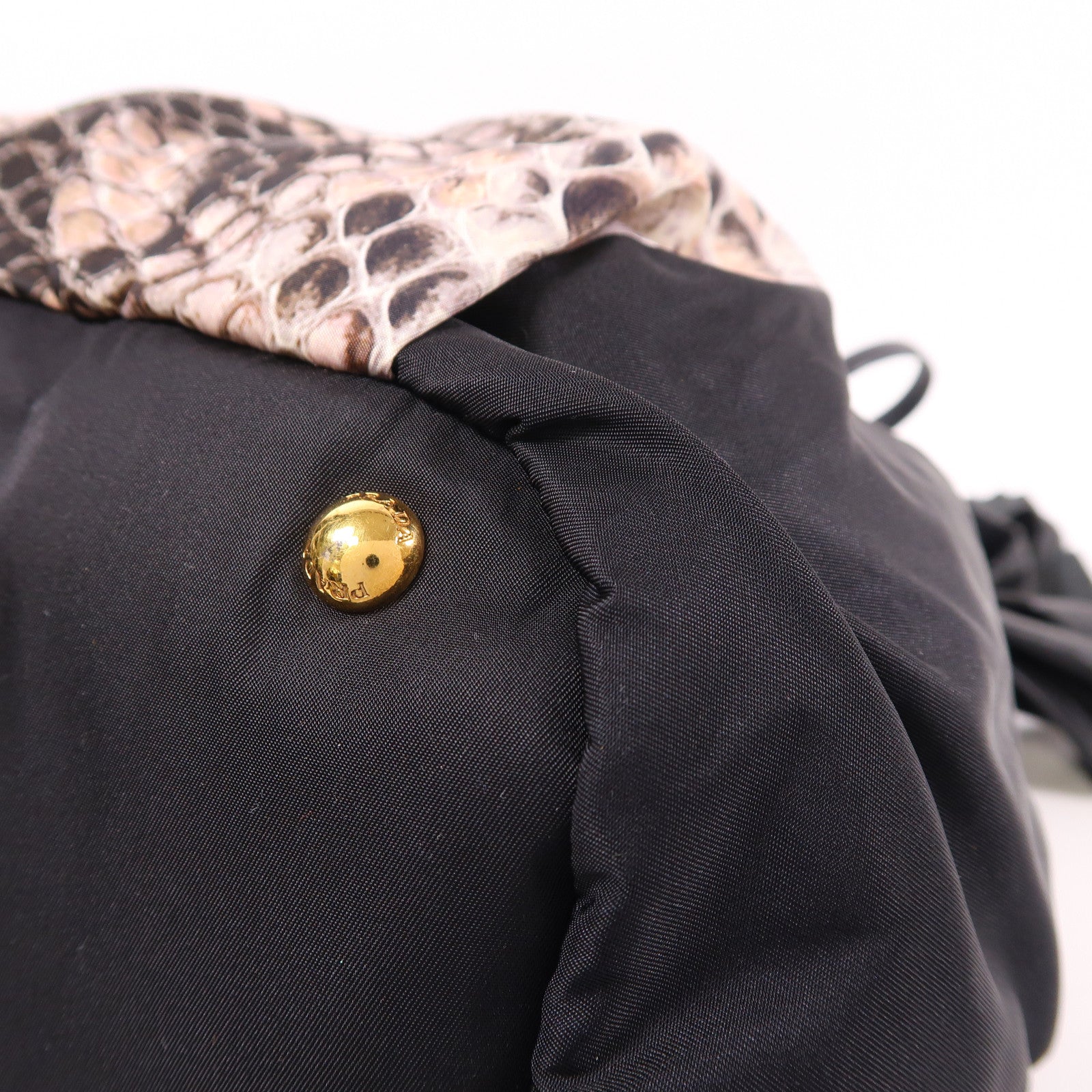 PRADA 尼龍Tote Bag金扣肩背袋