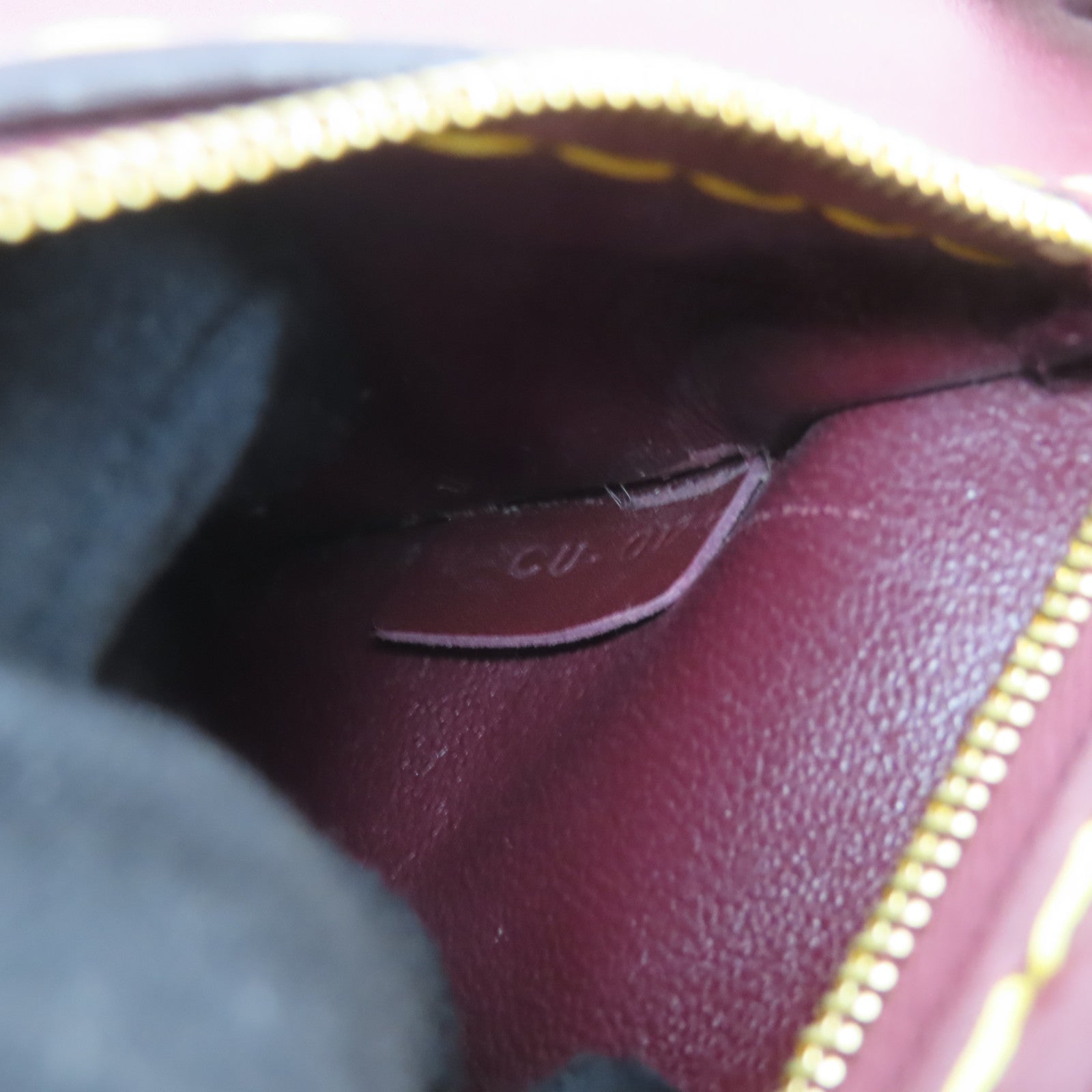 CELINE 牛皮皮革Trapeze金扣手挽肩背兩用袋啡紅色
