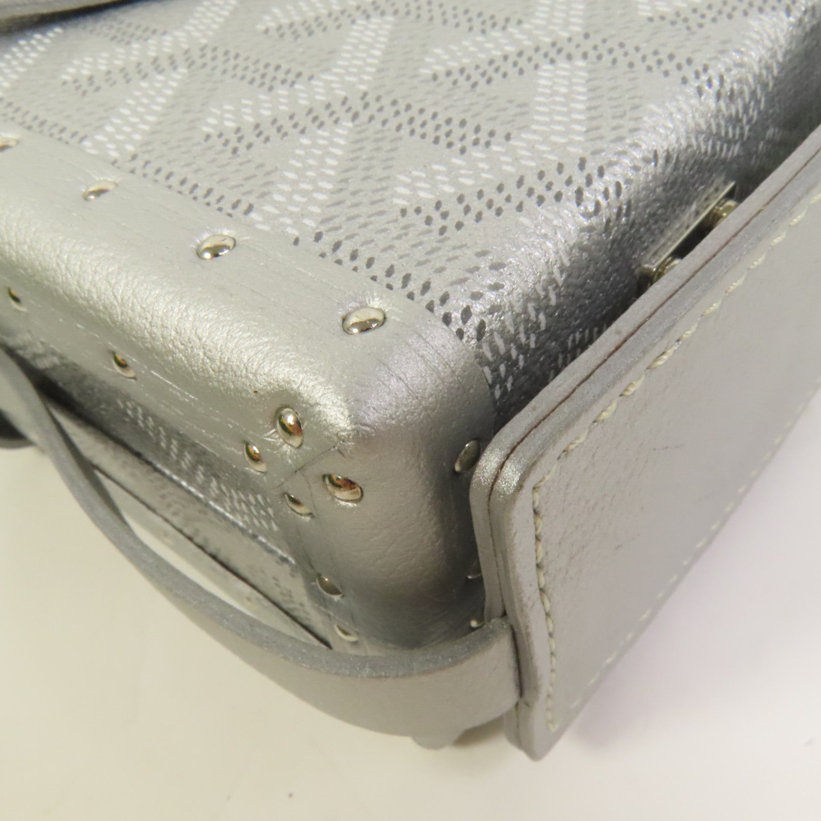 GOYARD 【激減優惠】塗層帆布Minaudiere Trunk肩背袋