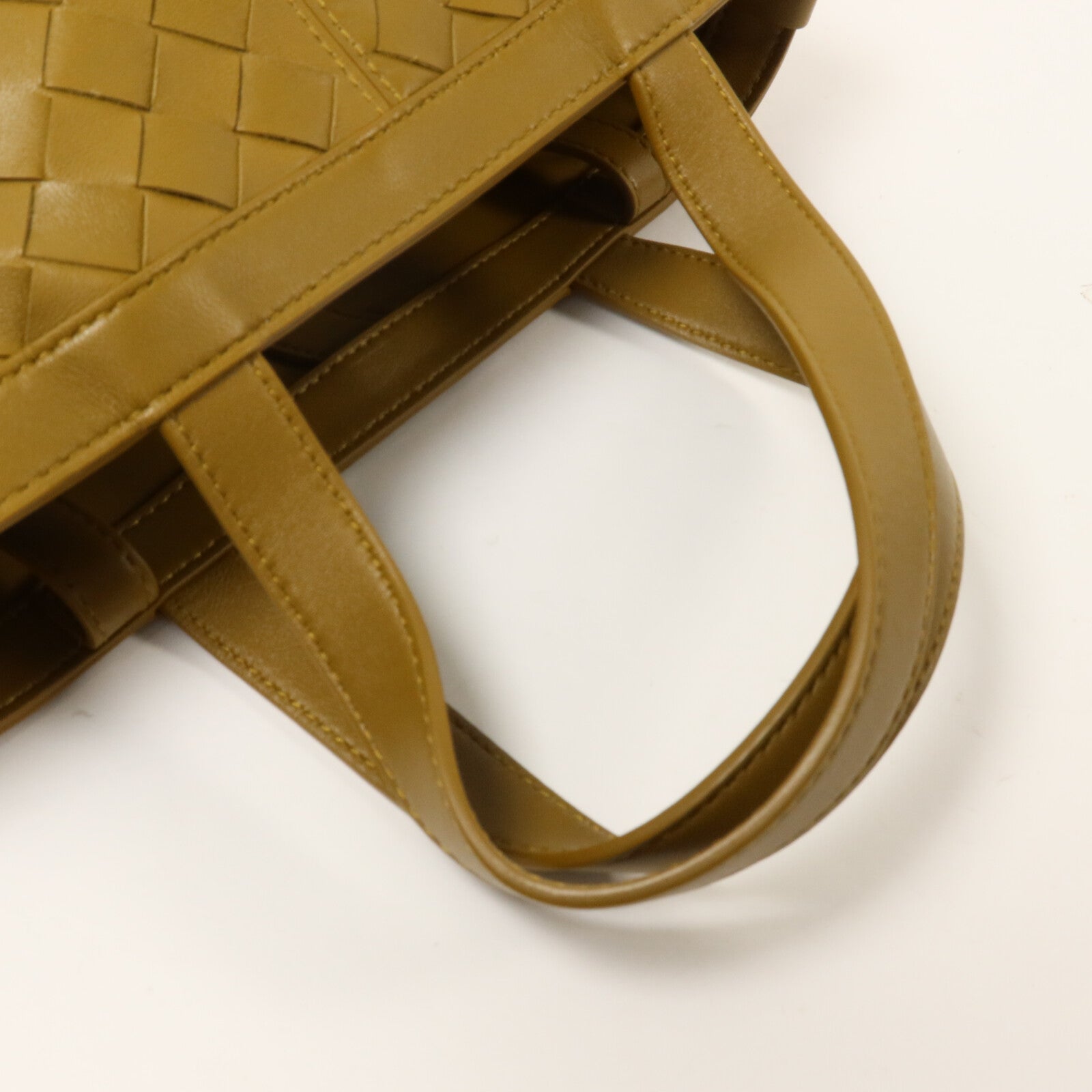 BOTTEGA VENETA 牛皮皮革Small Flip Flap手挽袋