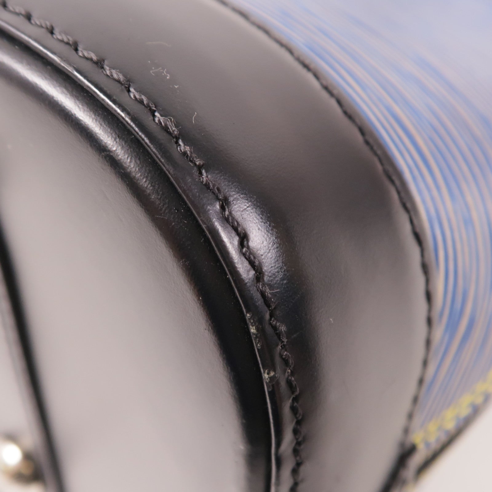 LOUIS VUITTON Epi Alma PM銀扣手挽袋