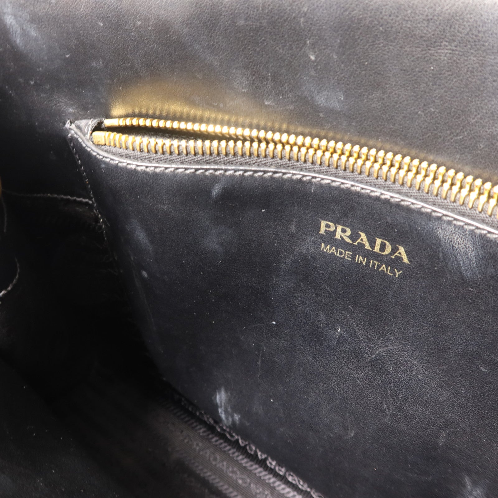 PRADA 牛皮皮革2 Way Shoulder金扣手挽肩背兩用袋