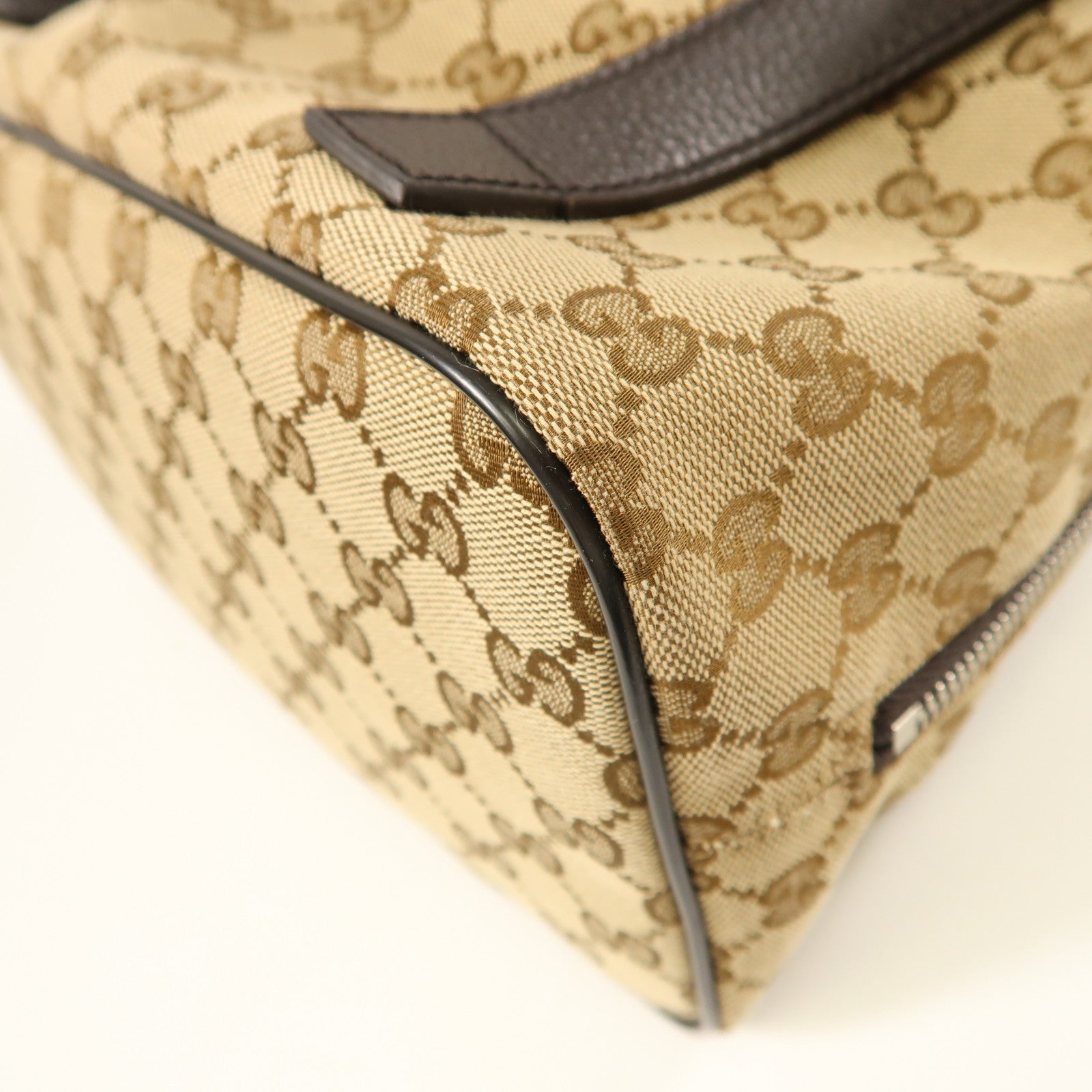 GUCCI 帆布Backpack銀扣背包