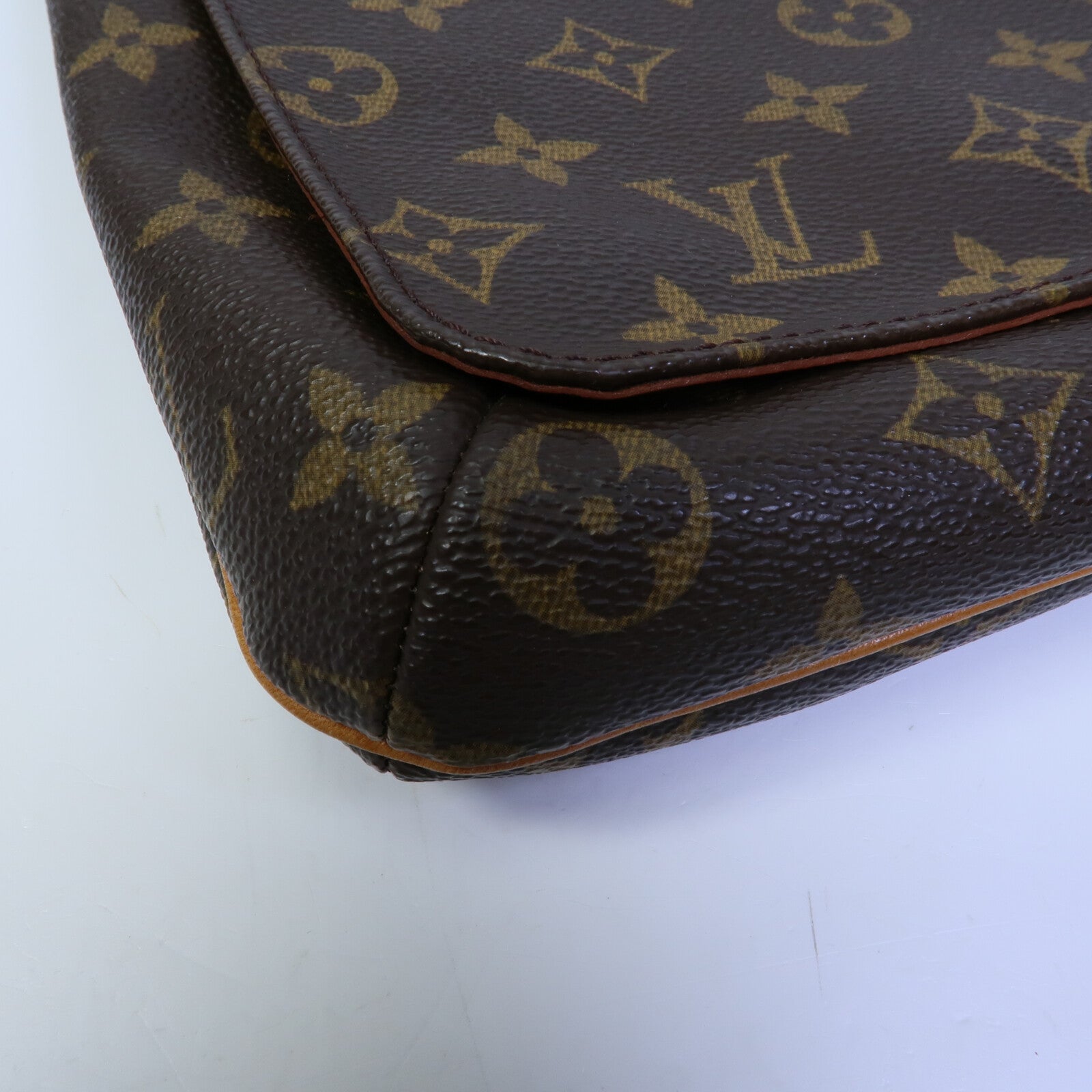 LOUIS VUITTON Monogram Musette肩背袋