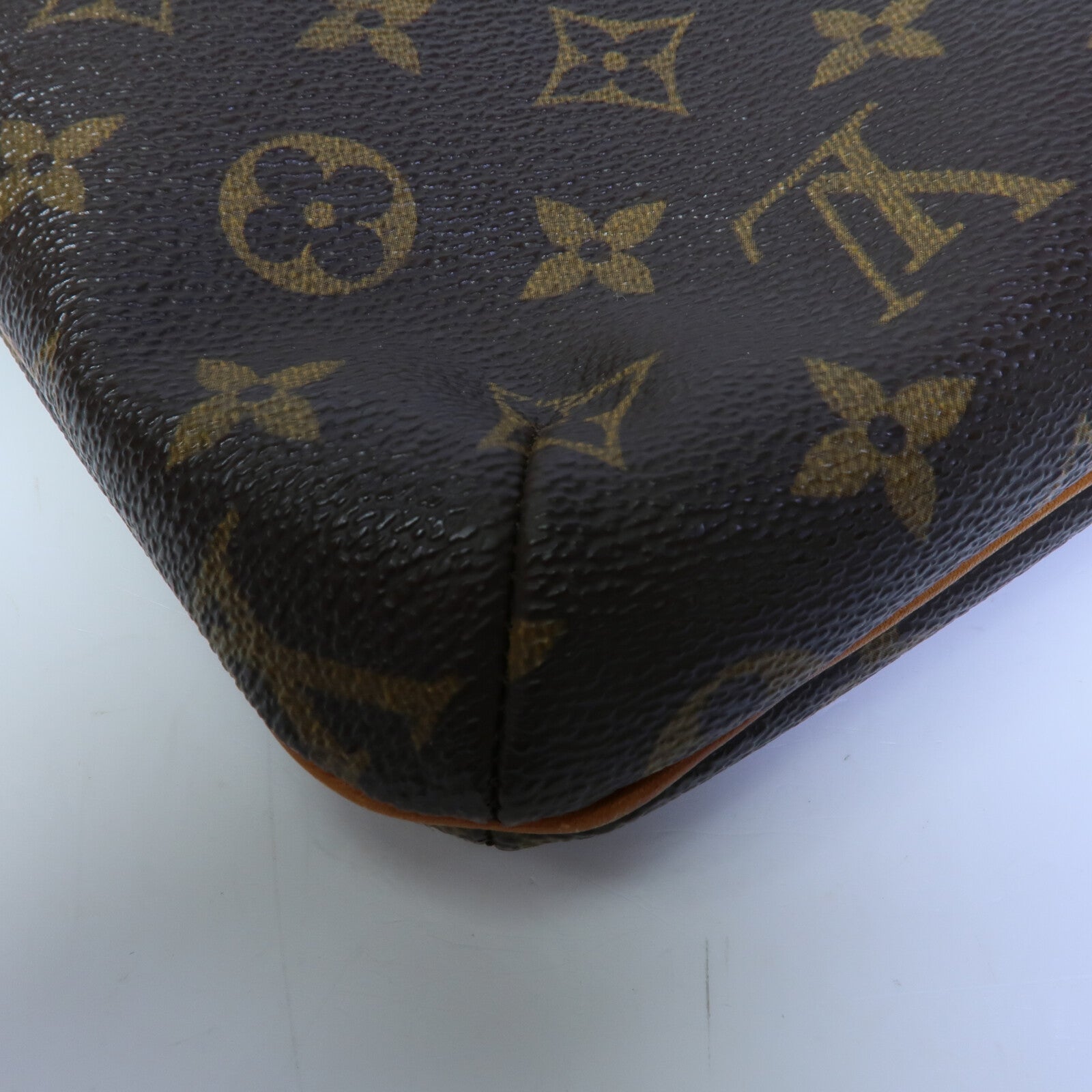 LOUIS VUITTON Monogram Musette肩背袋