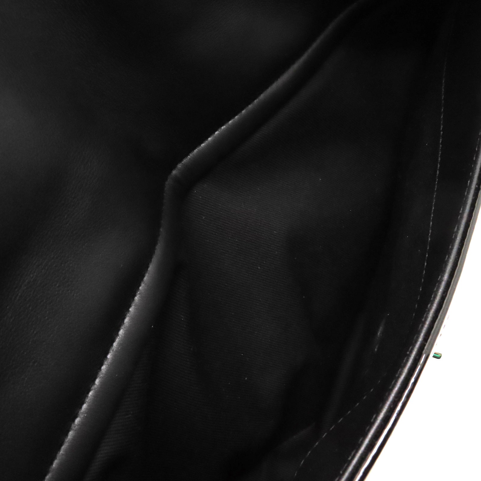 CHANEL 【激減優惠】菱格漆皮皮革Shoulder Bag銀扣鏈帶肩背袋黑色
